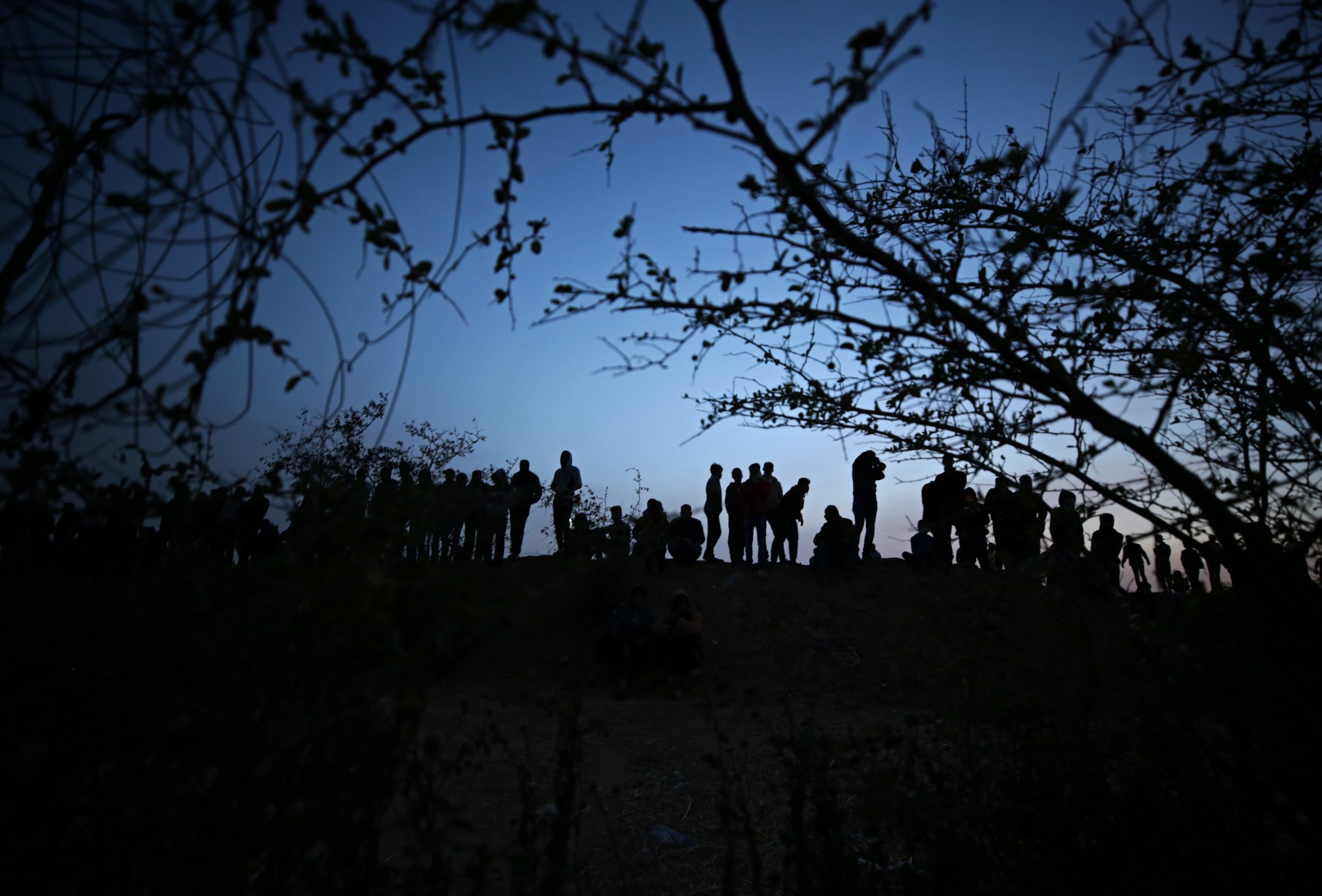 Egito abre fronteira com a Faixa de Gaza por três dias para casos humanitários