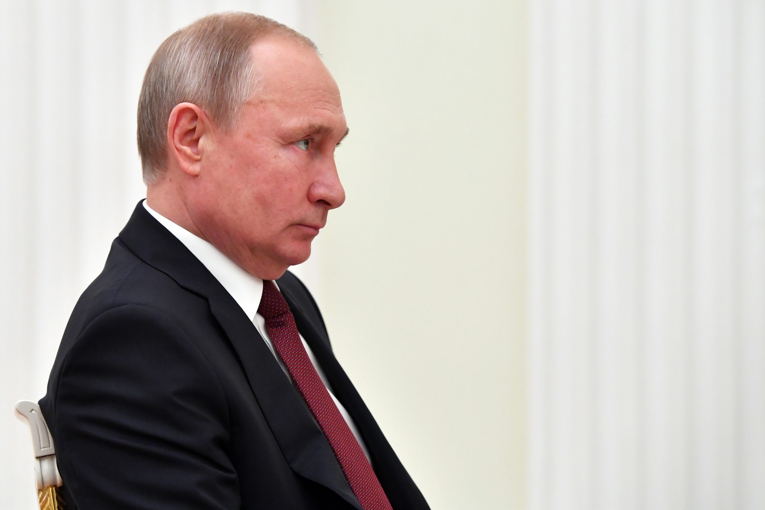 Insultar o Governo ou escrever notícias falsas vai dar direito a multa na Rússia. Repetir a ofensa pode resultar em prisão