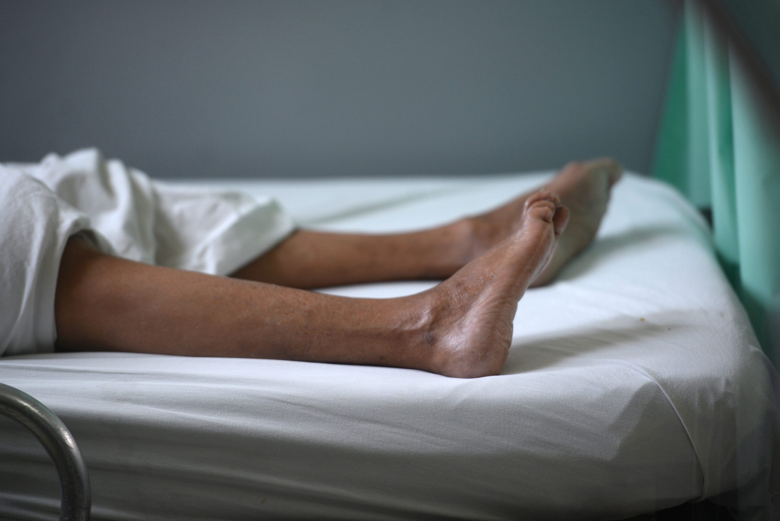 OMS mantém epidemia de Ébola como “emergência internacional” por mais três meses