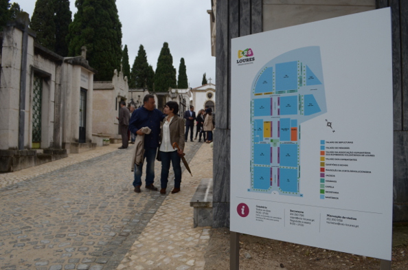 Já pensou em fazer turismo num cemitério? Em Loures já é possível