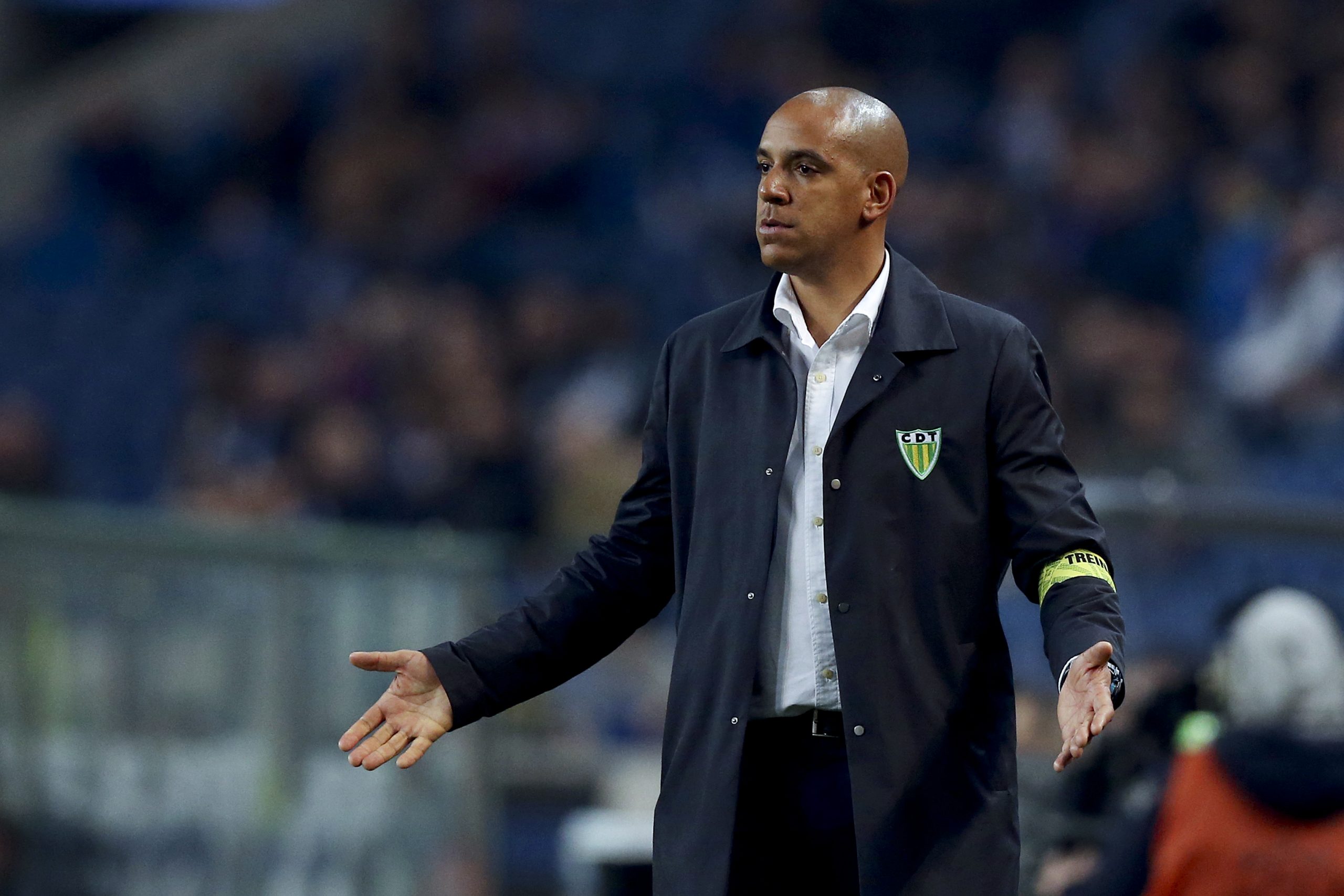 Tondela, reduzido a nove jogadores, empata em Chaves