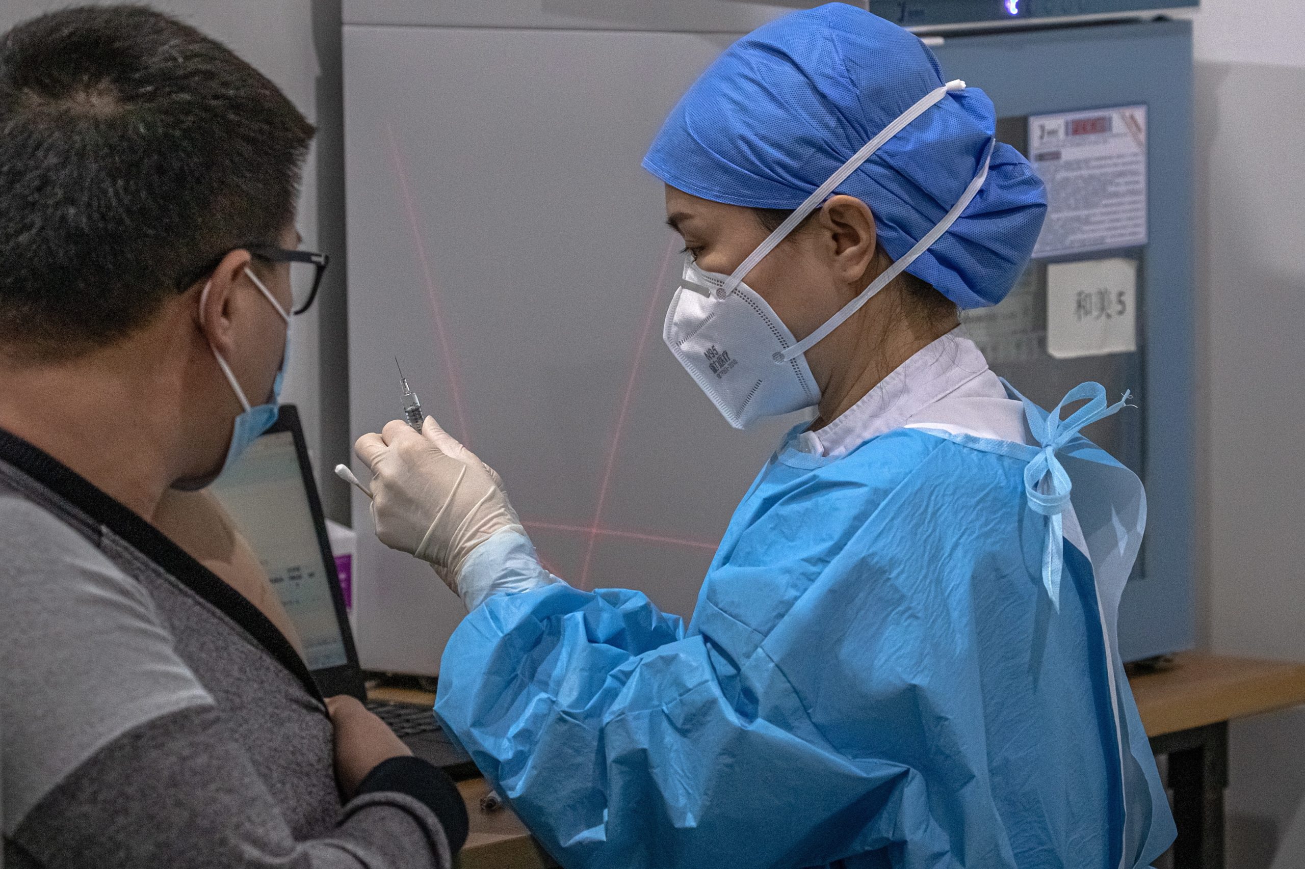China já administrou mais de 500 milhões de doses de vacinas contra o vírus