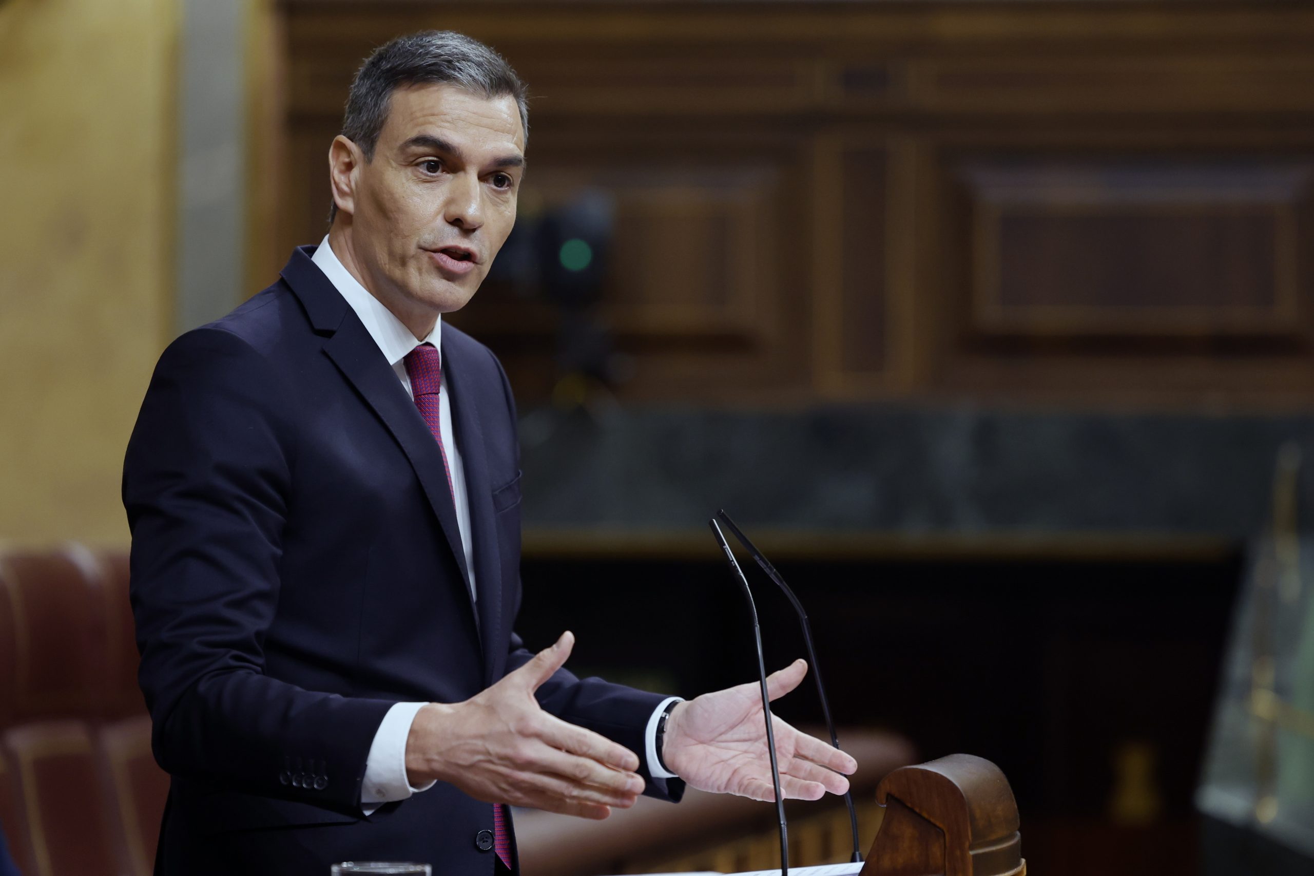 Sánchez inicia hoje périplo europeu para reconhecimento da Palestina