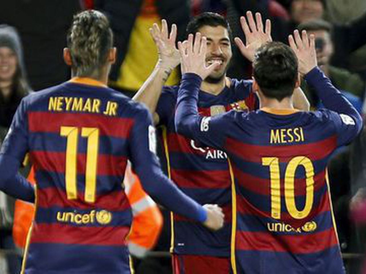 Em nome dos pais: a sombra sobre as carreiras de Messi e Neymar