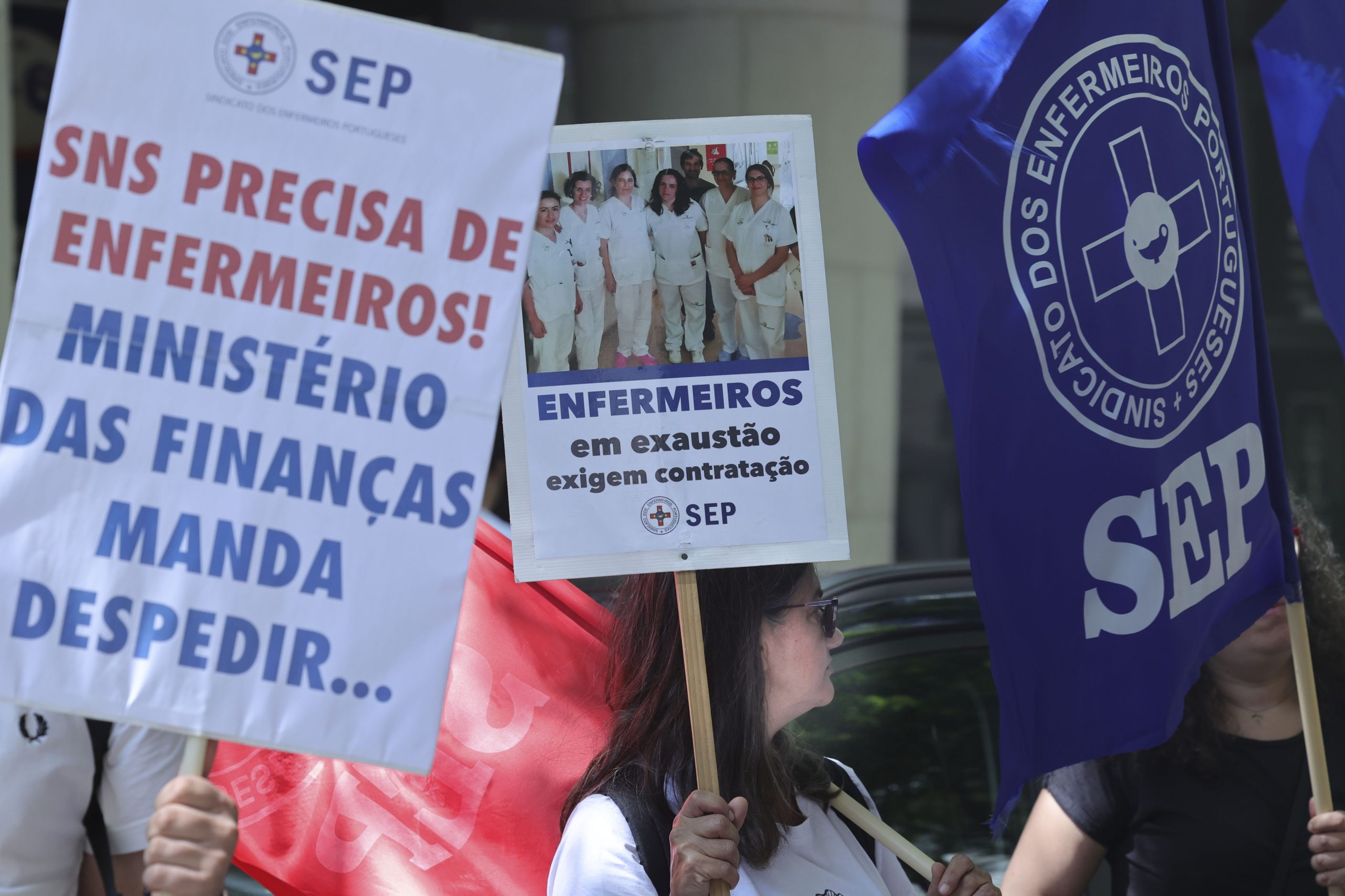 Enfermeiros anunciam novas greves para este mês. Adesão está hoje nos 80%