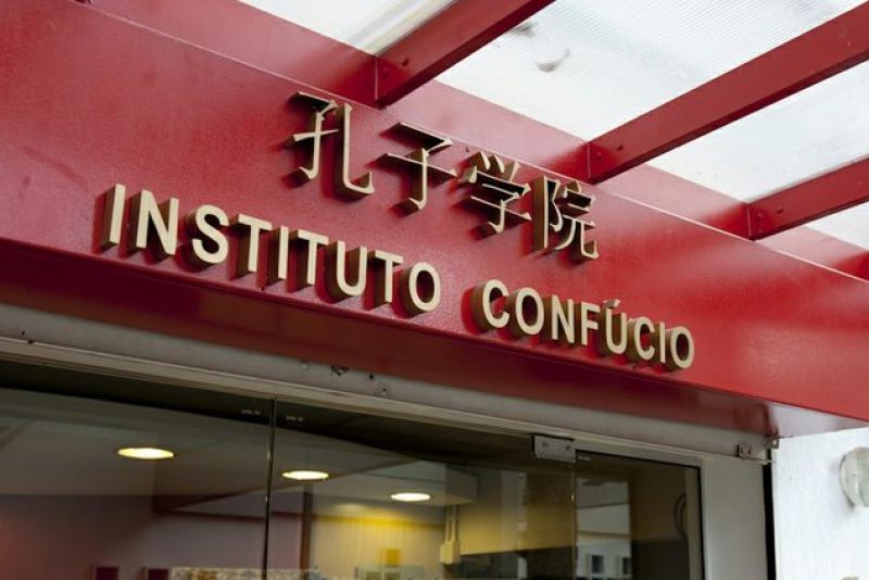 Cultura chinesa em Portugal: Instituto Confúcio começou com 14 alunos e hoje ensina mandarim a mil portugueses