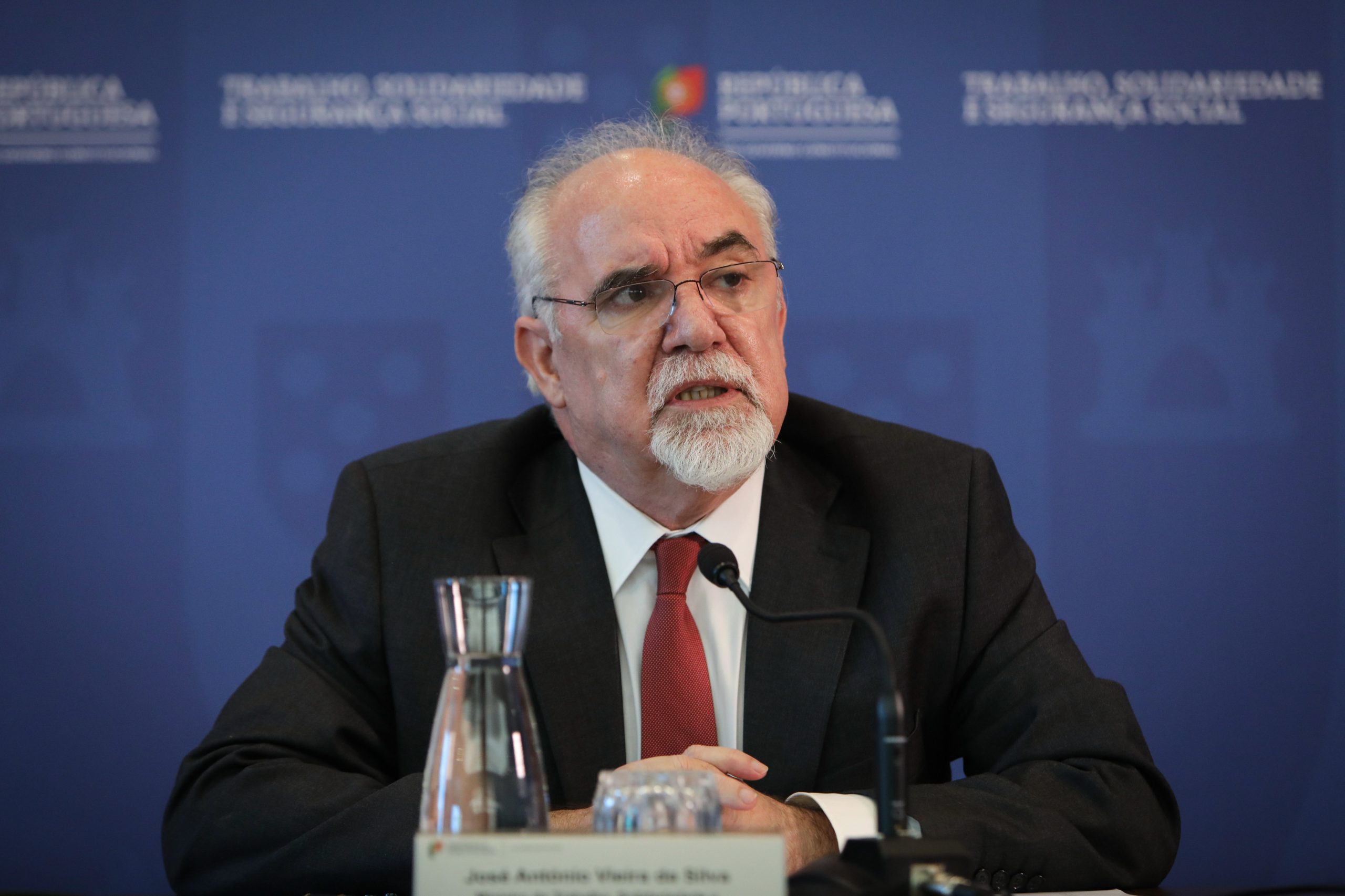 Vieira da Silva diz que requisição civil não significa regresso à normalidade