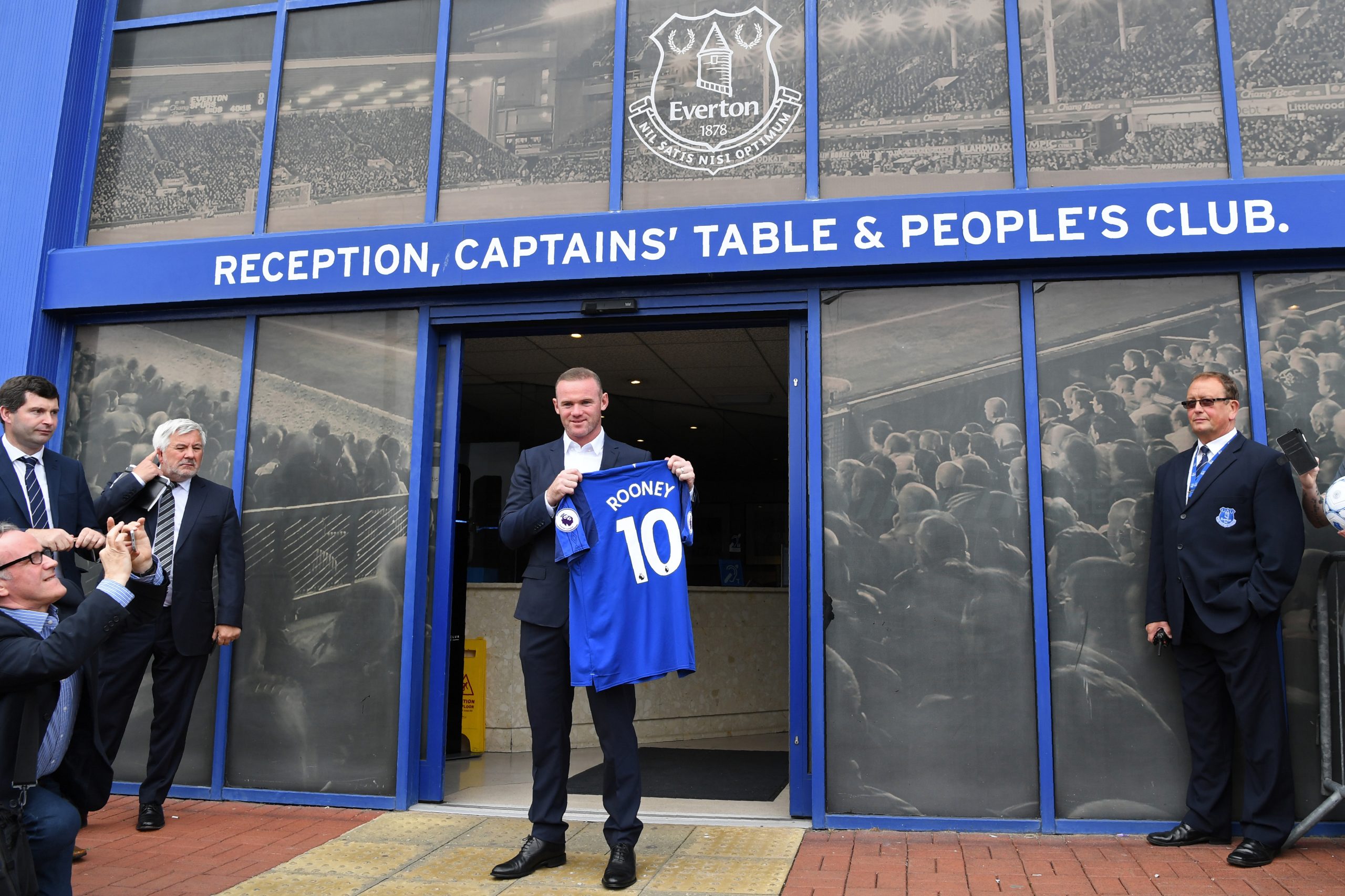 Rooney no Everton com o Mundial na mira: “Não venho para um asilo”