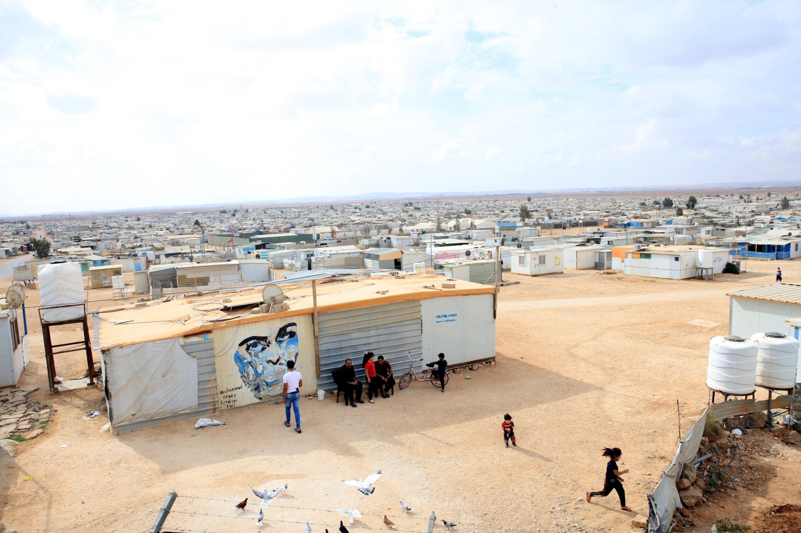 Maior campo de refugiados sírios faz 10 anos e assume-se como uma quase cidade