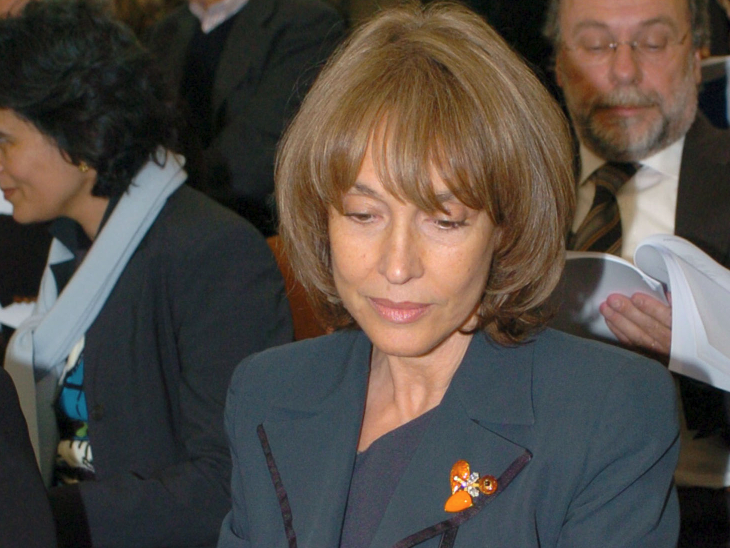 Morreu Maria Carrilho, antiga deputada do PS e pioneira no estudo das questões de Defesa