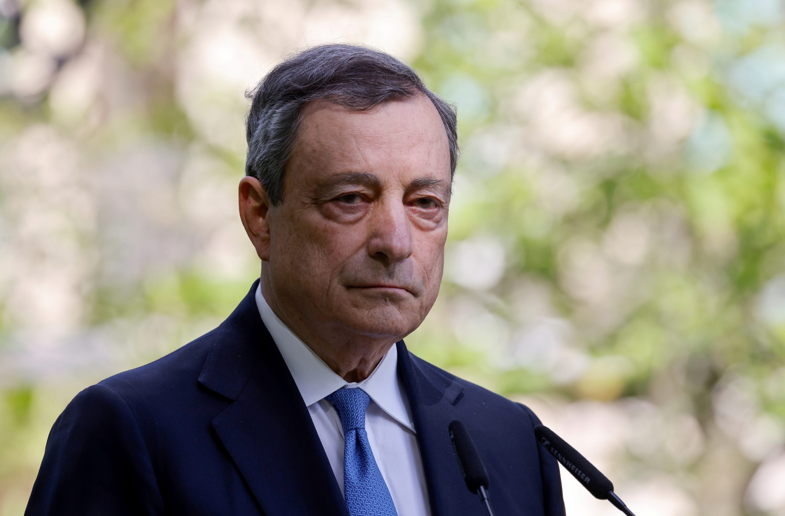 Crise política em Itália: Primeiro-ministro Mario Draghi volta a pedir demissão