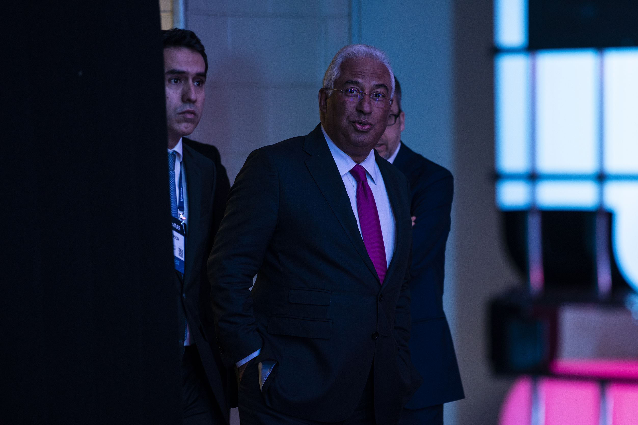 António Costa compara resultados com previsões para mostrar que Bruxelas falhou estimativas