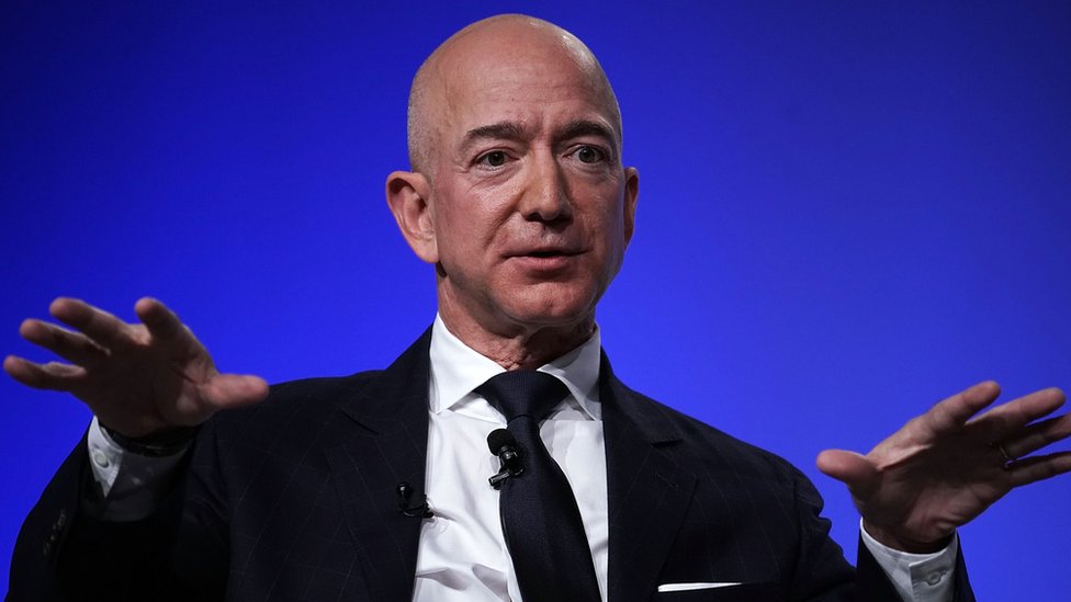Clima. Amazon anuncia campanha para Acordo de Paris ser cumprido 10 anos antes