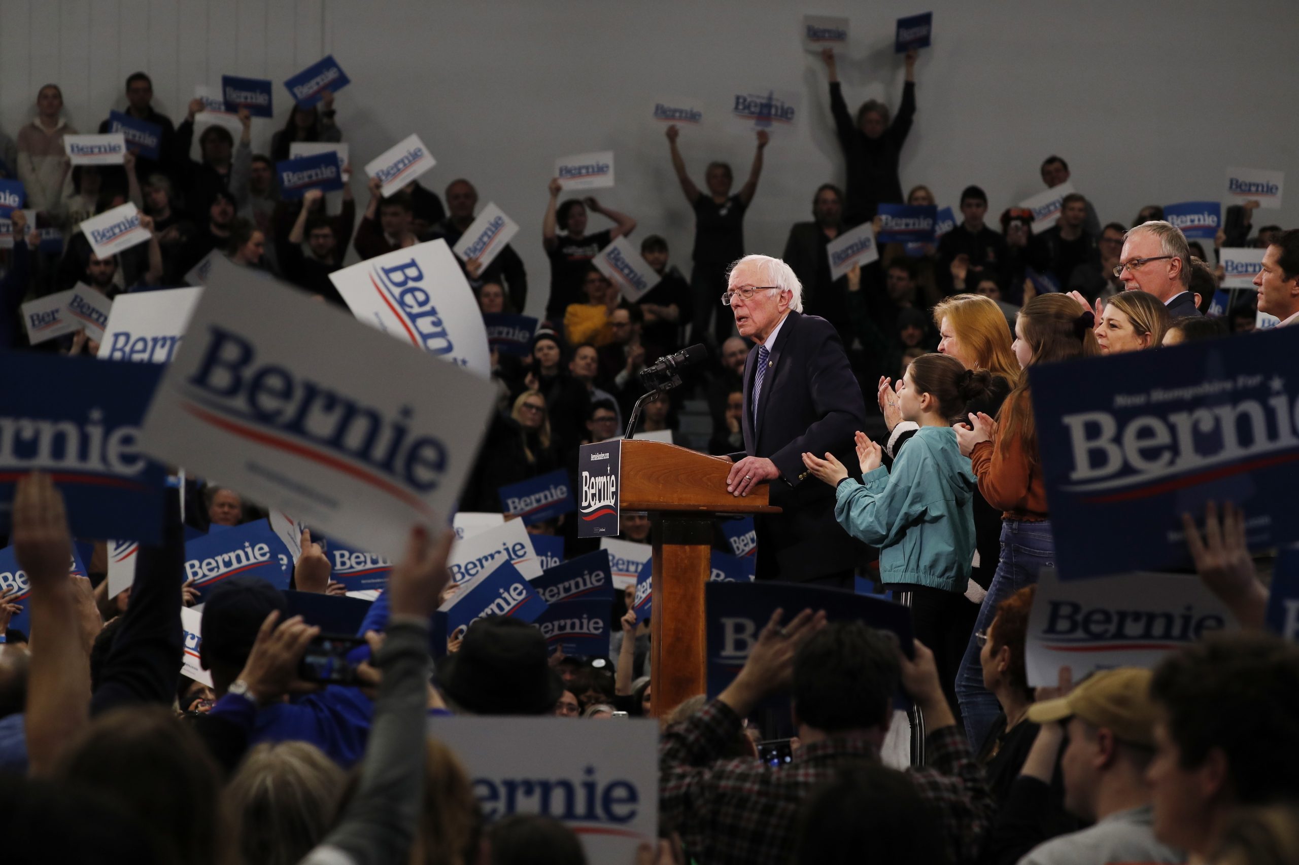 EUA. Bernie Sanders desiste da corrida presidencial e abre o caminho para Joe Biden enfrentar Trump