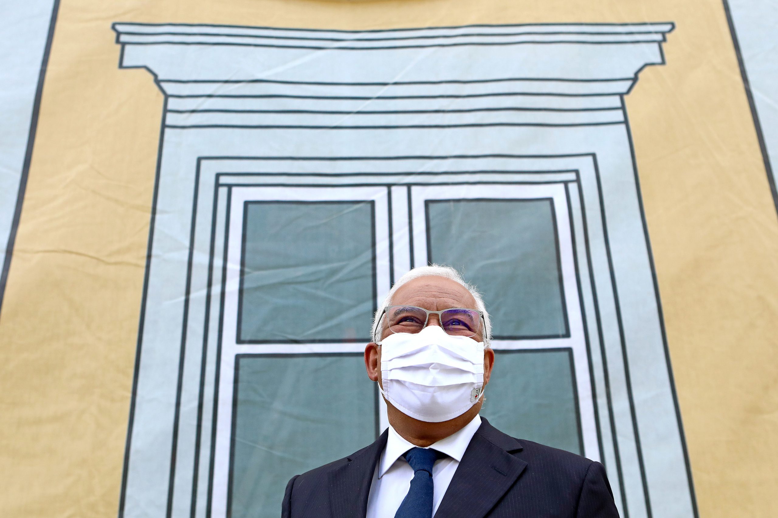 António Costa: Crise política? “Só num grau de insanidade total”
