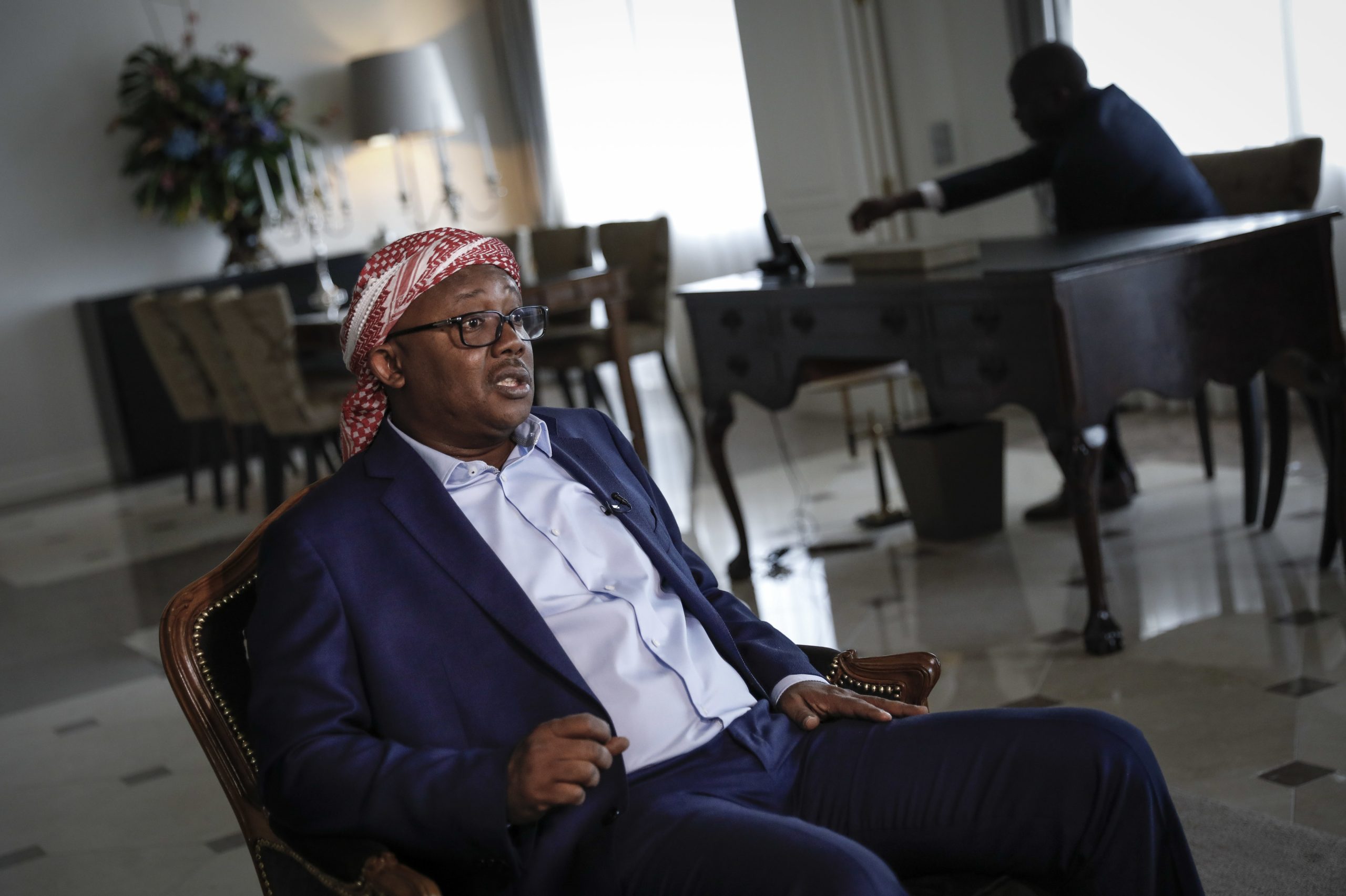 Presidente da Guiné-Bissau afasta dissolução do parlamento após diálogo