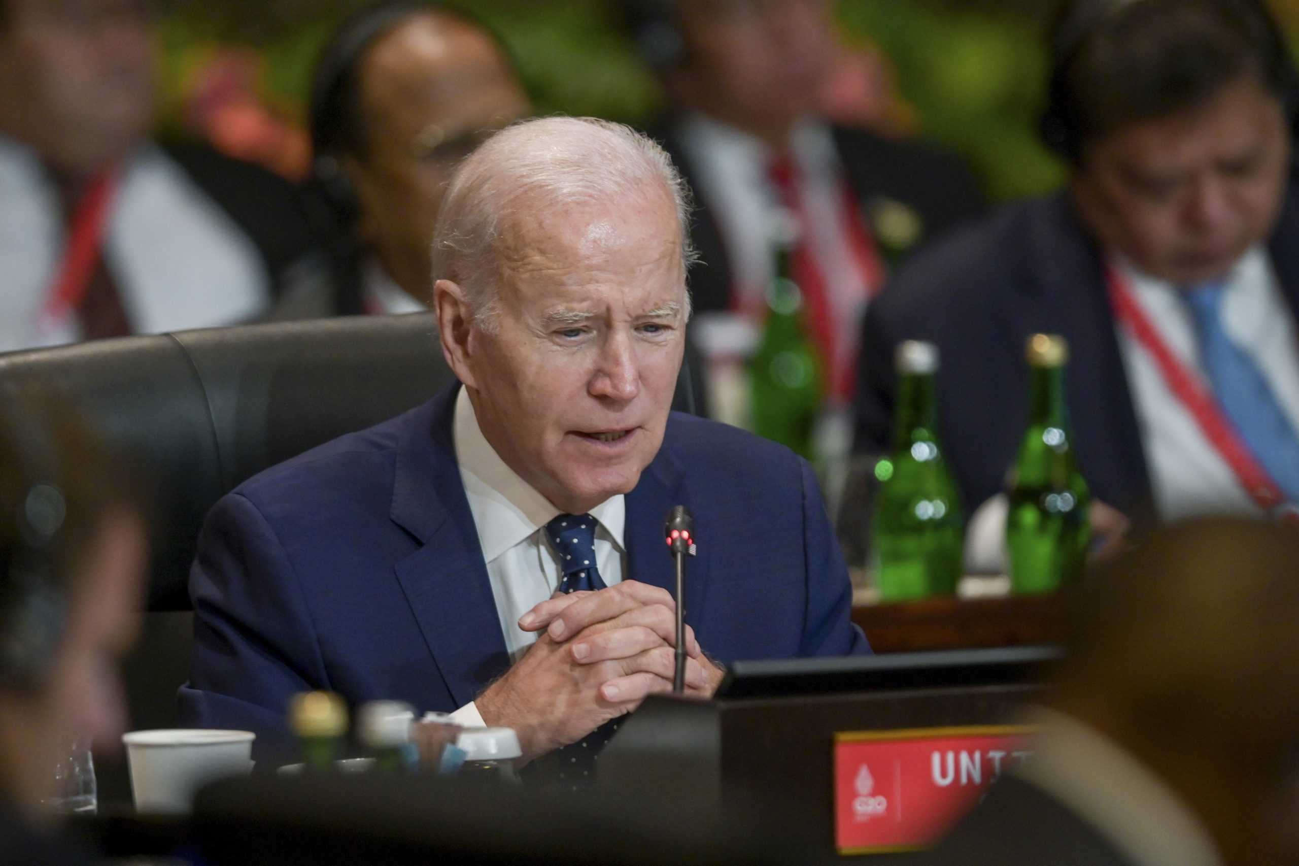 Joe Biden insta líderes do G20 a apoiarem a soberania da Ucrânia