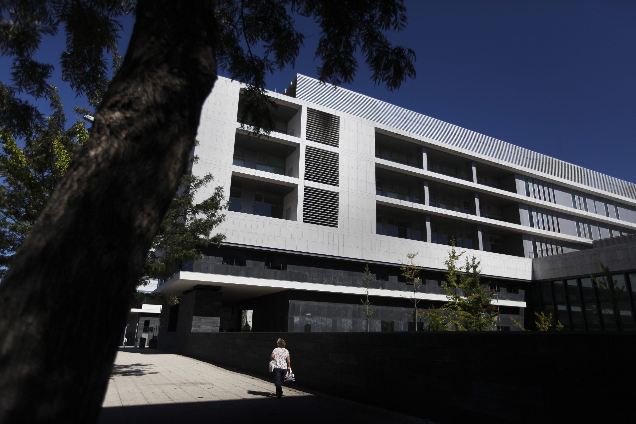 Regulador multa Lusíadas e Hospital da Luz por discriminarem utentes nas marcações