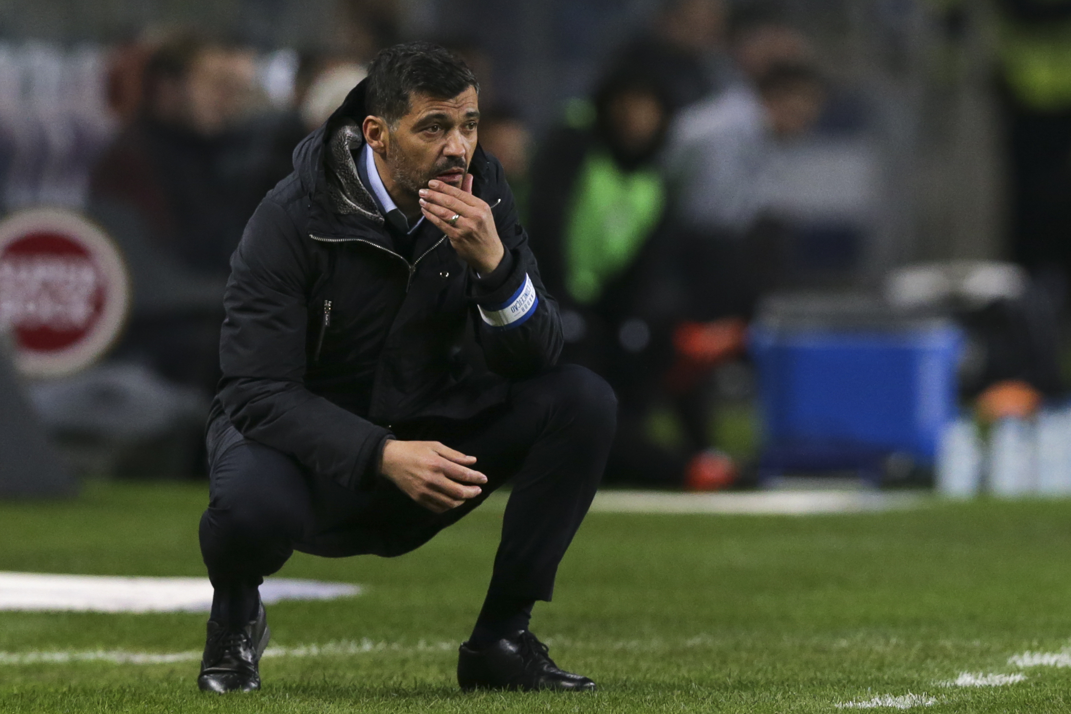 Sérgio Conceição diz que Rui Vitória “é comandado” nas intervenções públicas