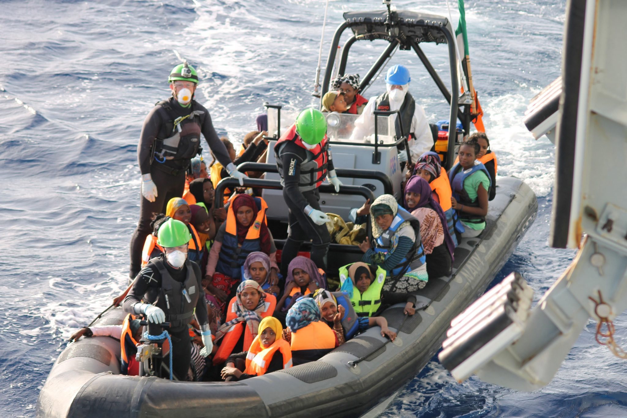 Novo naufrágio no Mediterrâneo central com 156 desaparecidos