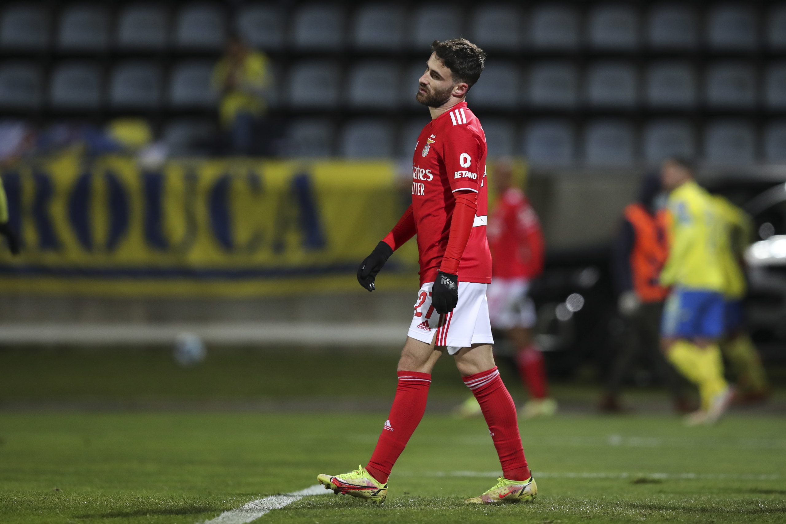 Covid-19: Rafa Silva tem teste positivo e desfalca Benfica na Taça da Liga