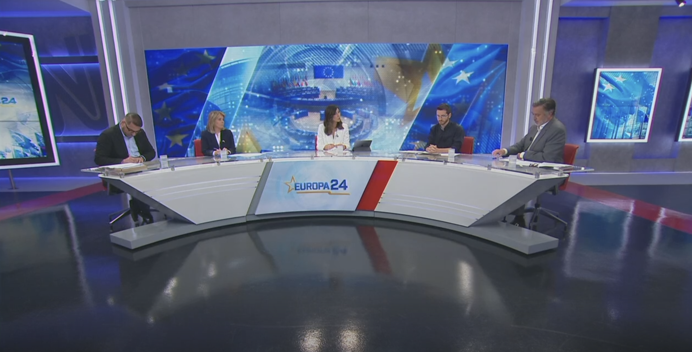 Um debate de Cotrim contra Golias