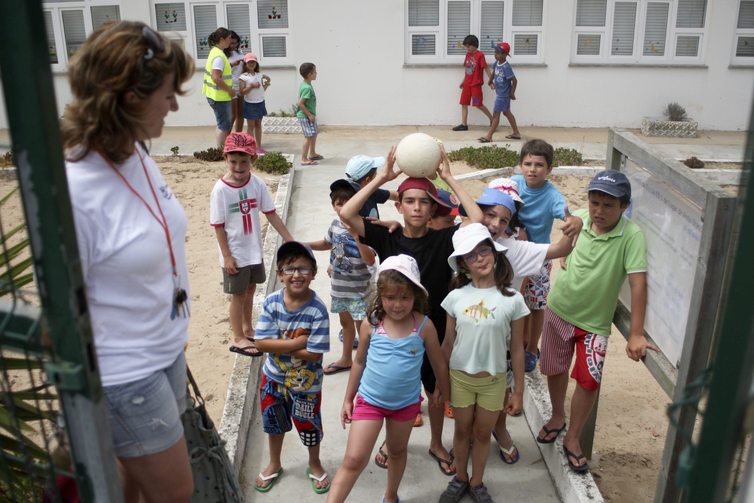 Ocupar crianças até 15 anos no verão? No Porto, há 4 mil vagas para campos de férias