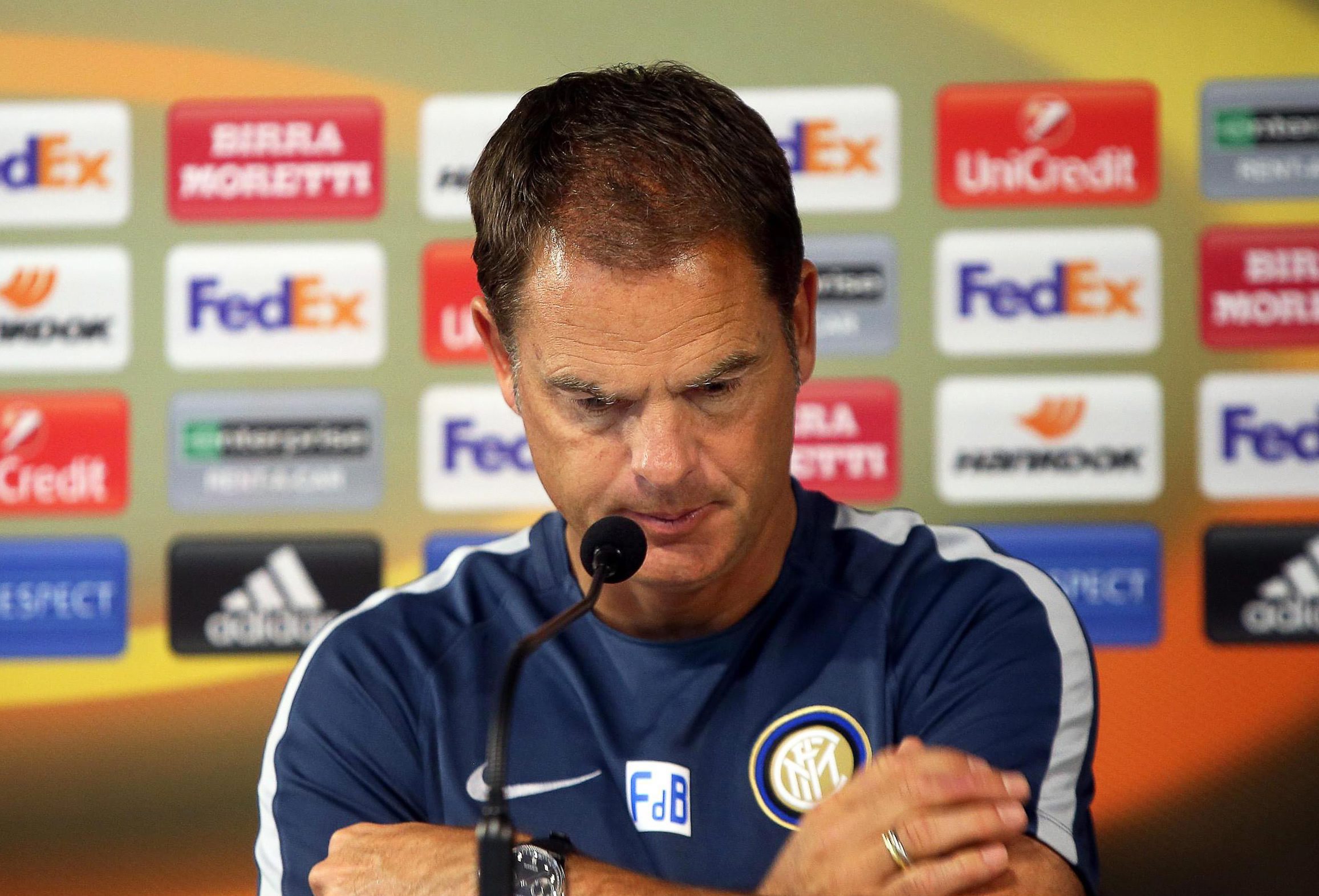 Treinador Frank de Boer demitido pelo Inter de Milão