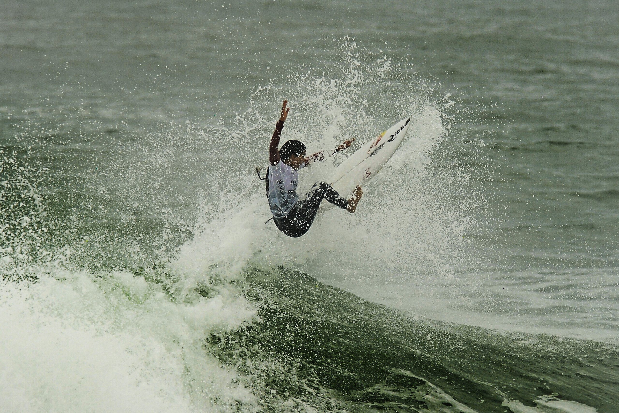 Portuguesas nos ‘quartos’ do Mundial de surf em Porto Rico