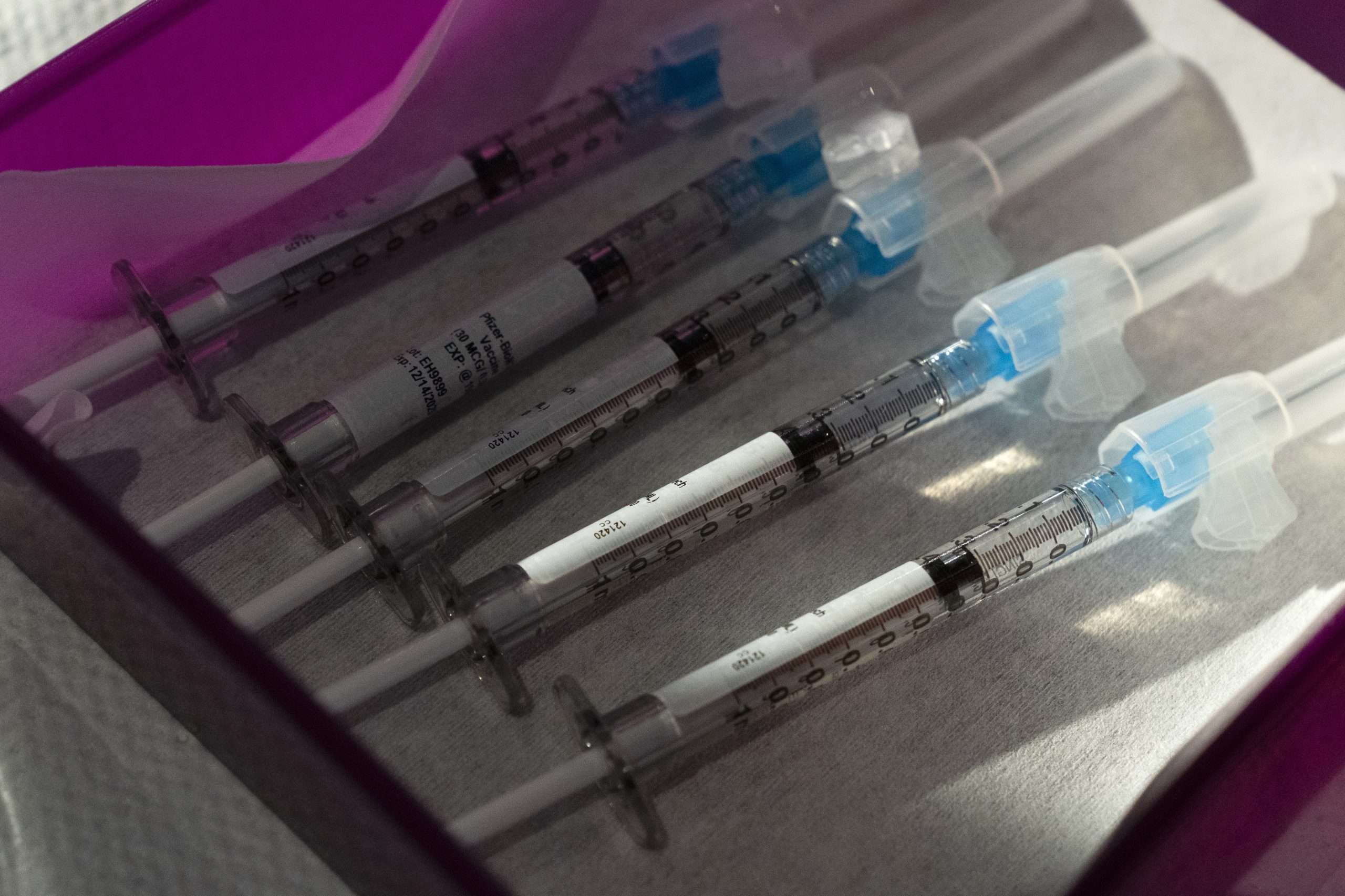 Covid-19: Tendência será para vacinação seletiva e sazonal, segundo diretora-geral da Saúde