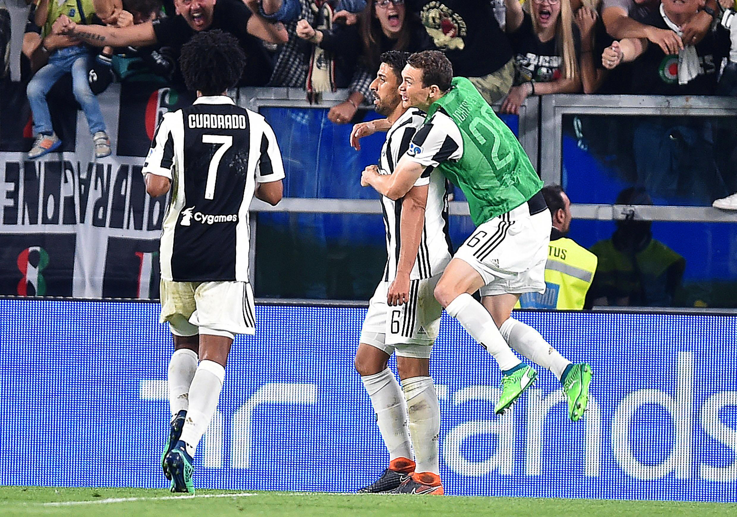 Juventus vence Bolonha e derrota do Nápoles dar-lhe-á o ‘hepta’ em Itália