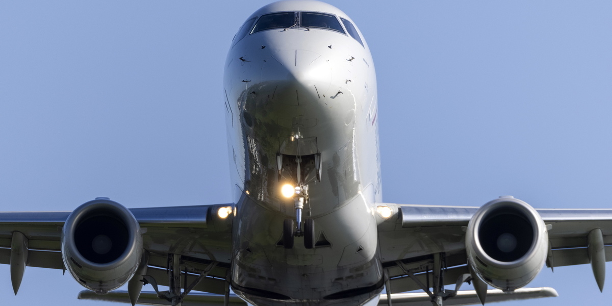 Aeroporto de Ibiza encerrado devido a ameaça de bomba
