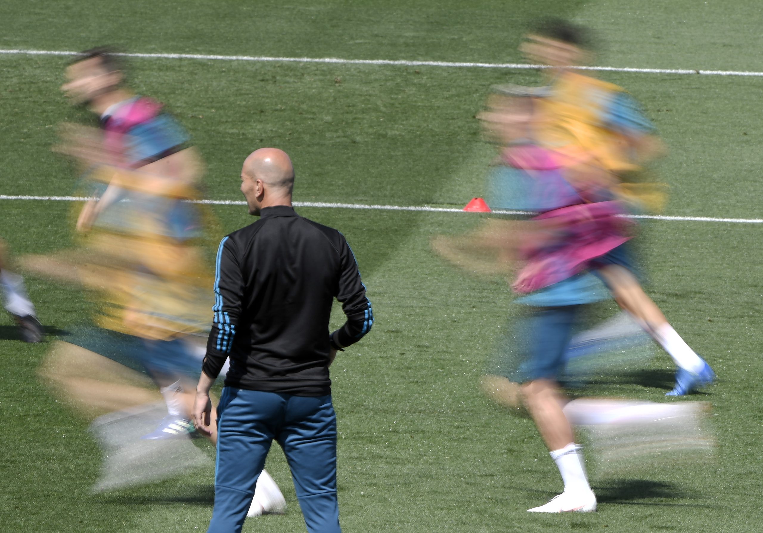 Zidane e o tempo, sem contratempos