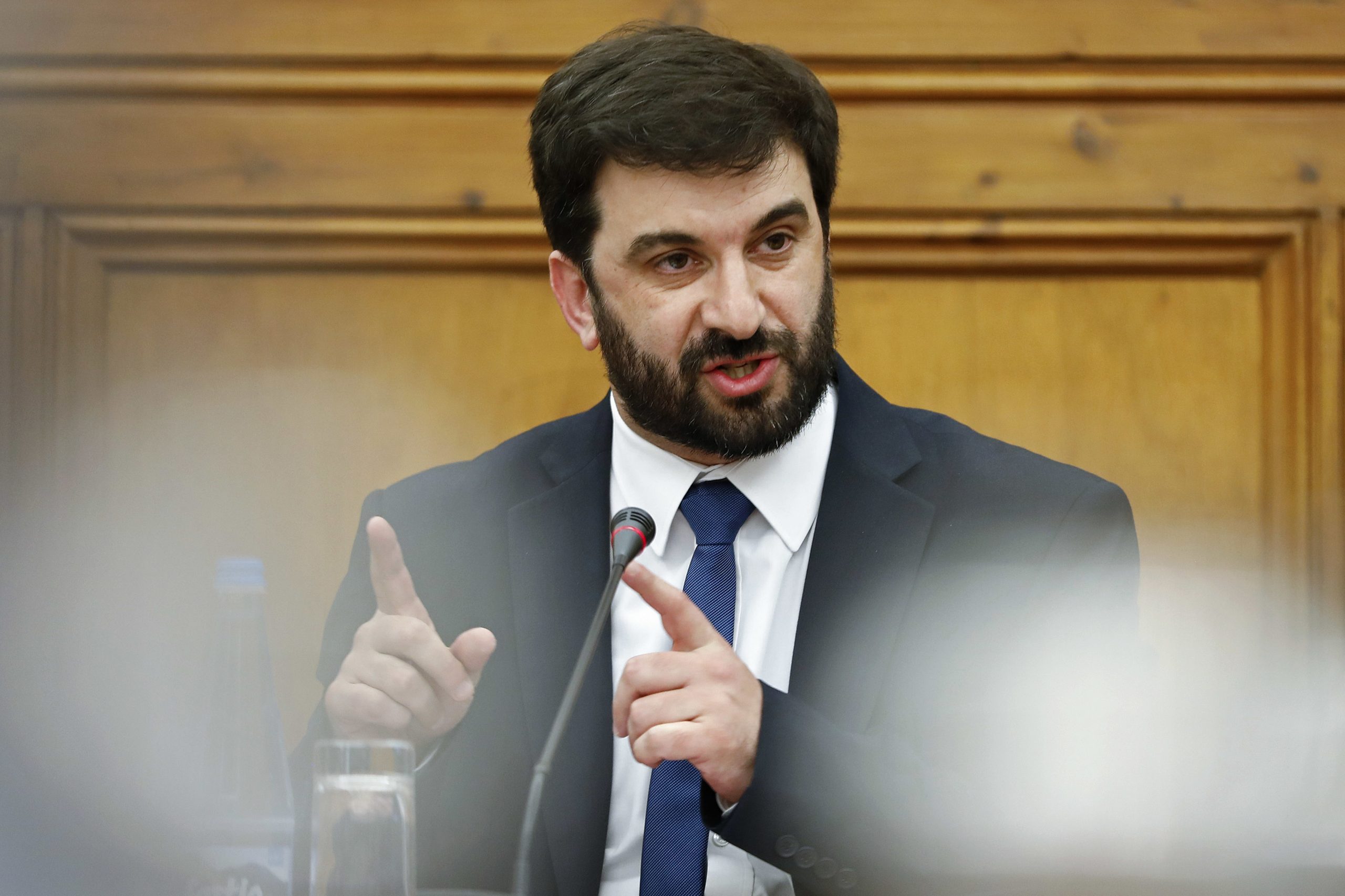 Governo quer responsáveis pela violência no desporto punidos pela Justiça