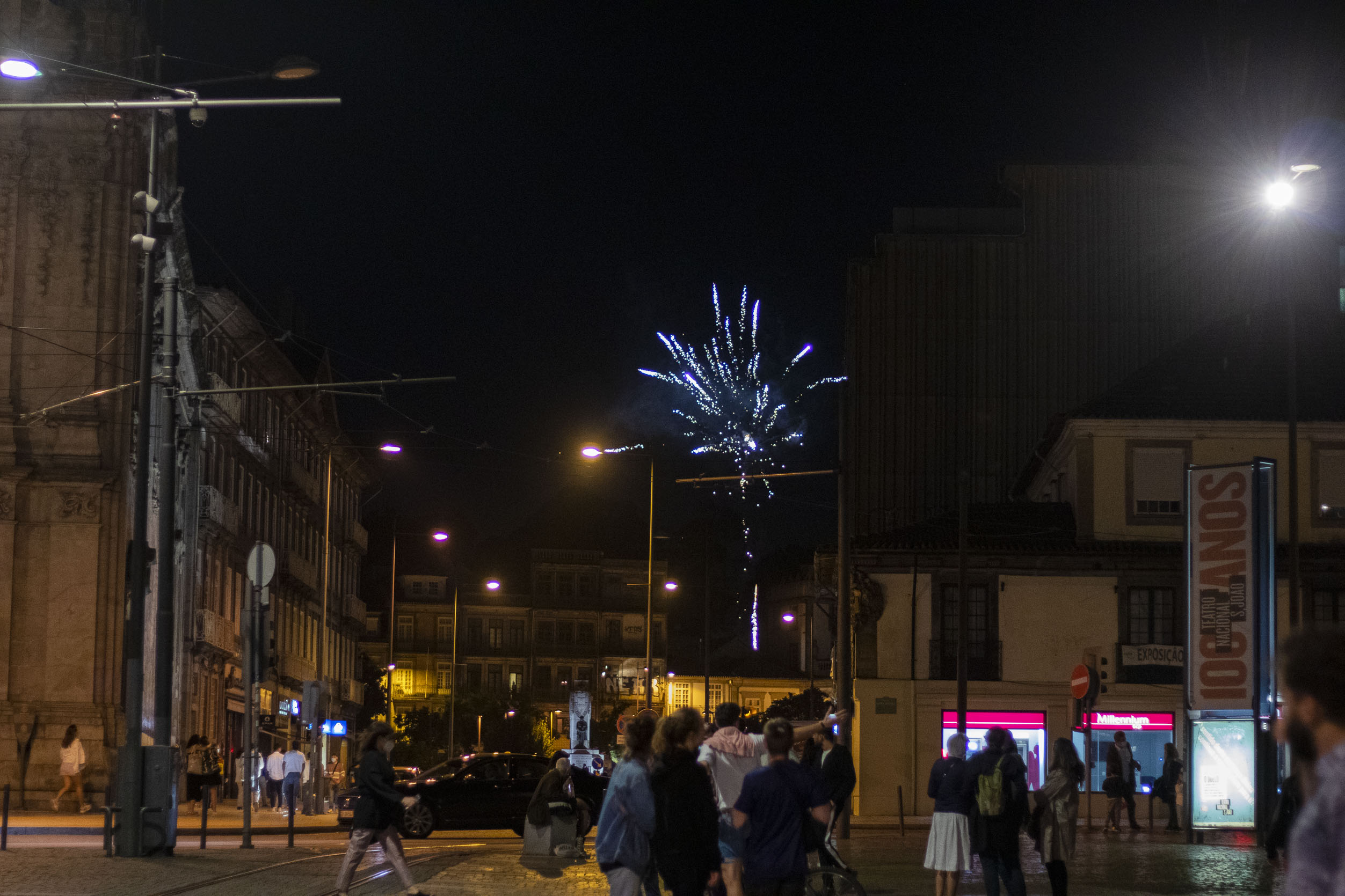 Fogo de artifício das festas de São João no Porto vai ser lançado junto à Alfândega