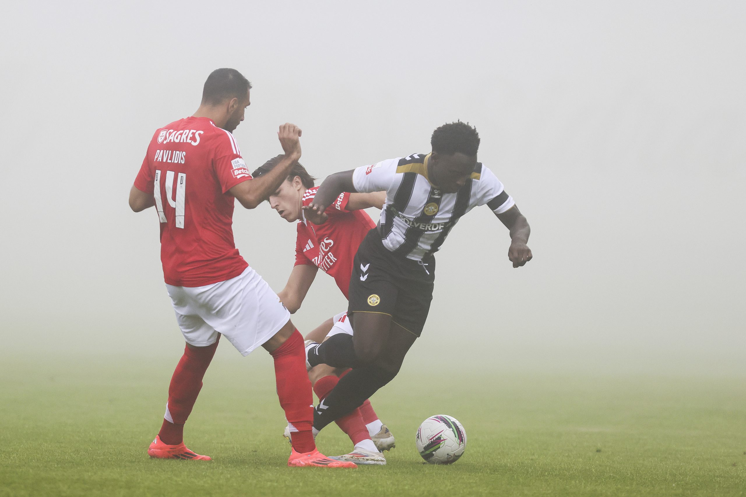 Nacional-Benfica já tem nova data