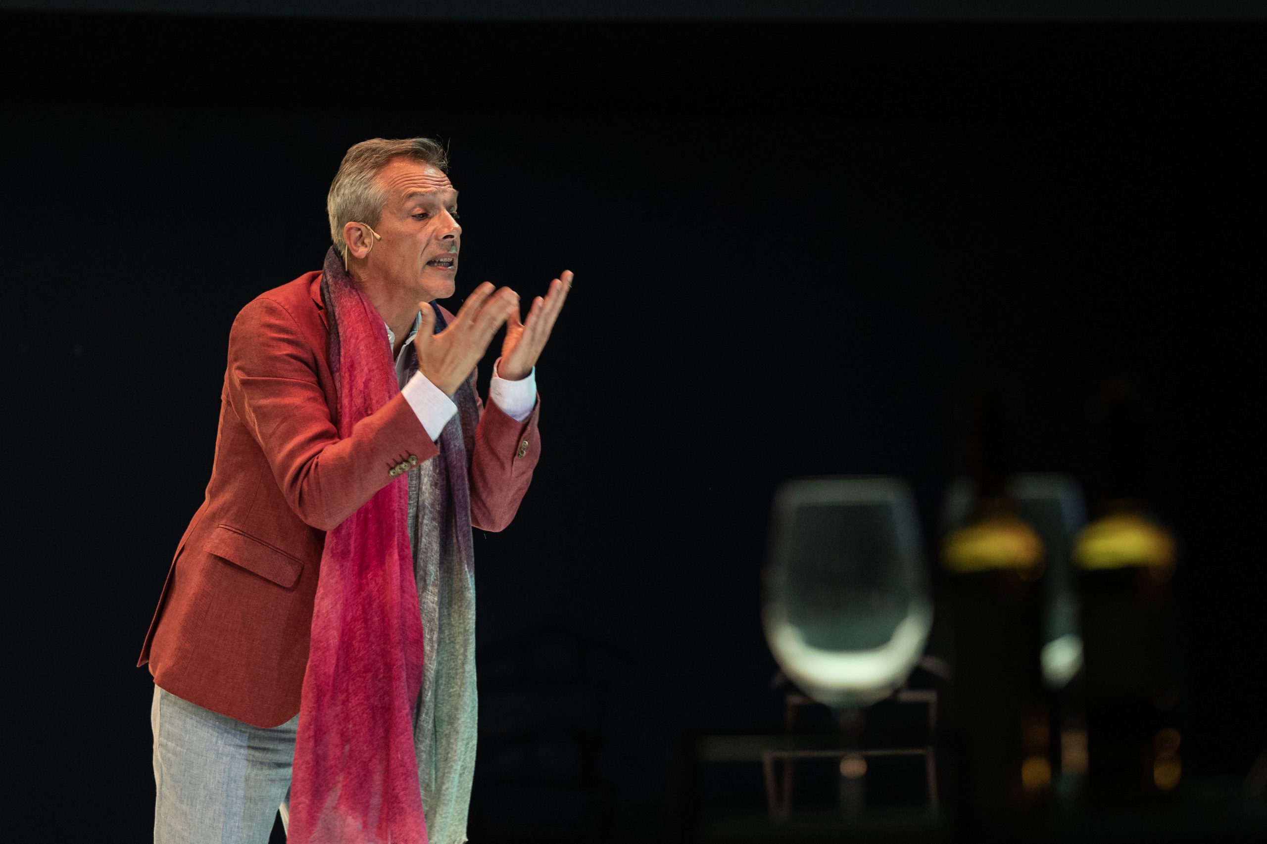 Nova temporada do Teatro S. João do Porto abre com estreia de  “Homens Hediondos”