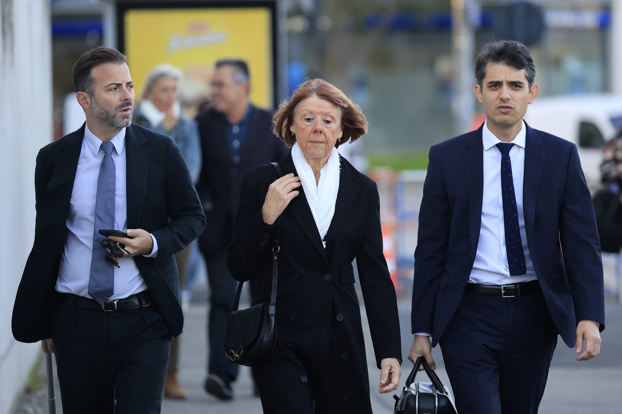 Procuradora pede aumento da pena para violador de Gisèle Pelicot