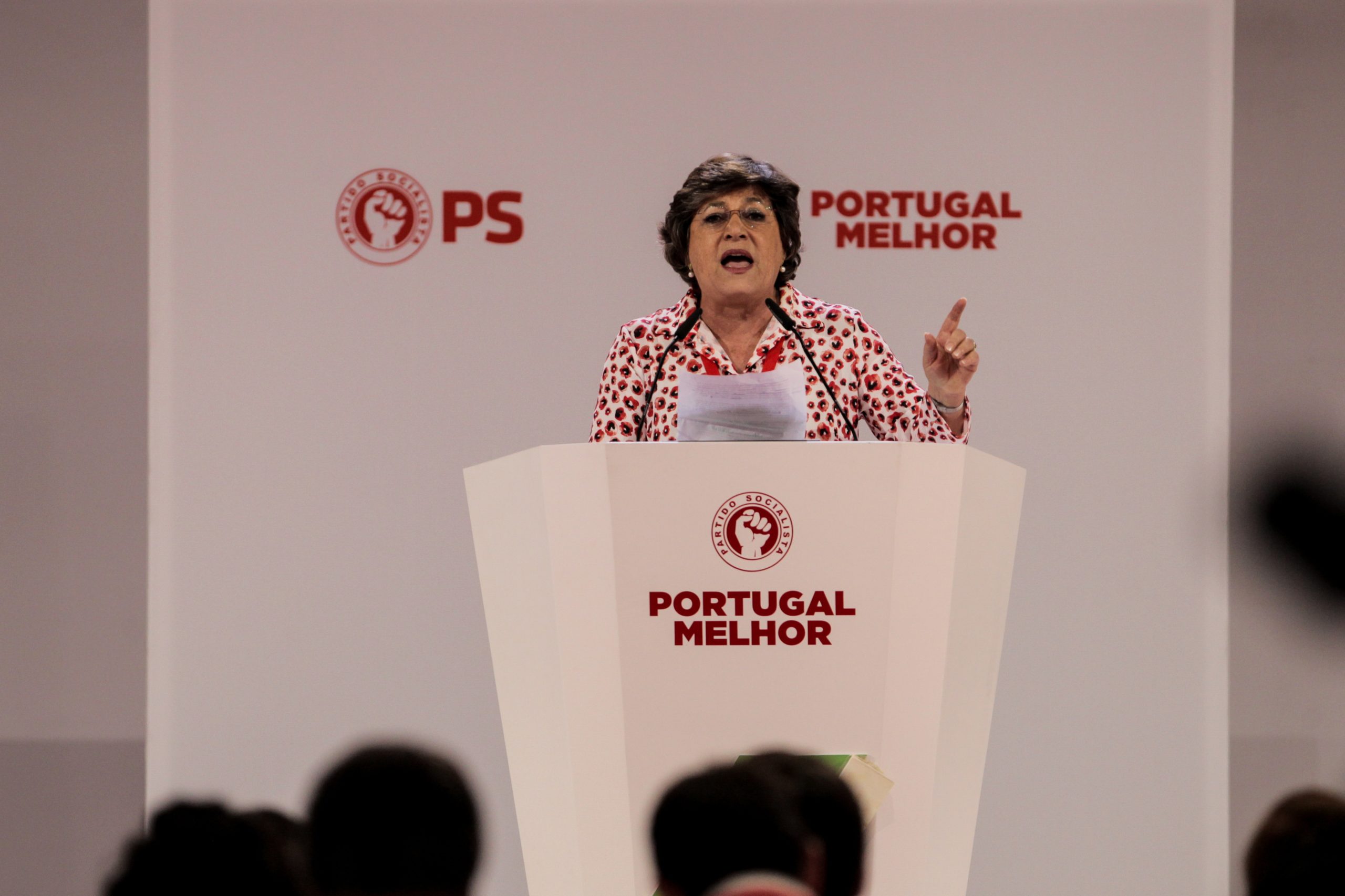 Eurodeputada Ana Gomes visita Rui Pinto na prisão e entrega-lhe prémio “whistleblower”