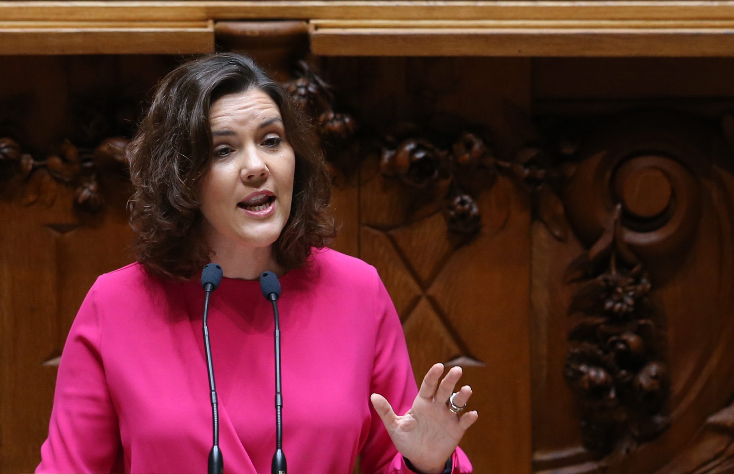 Assunção Cristas não comenta Robles por elegância para com o Presidente