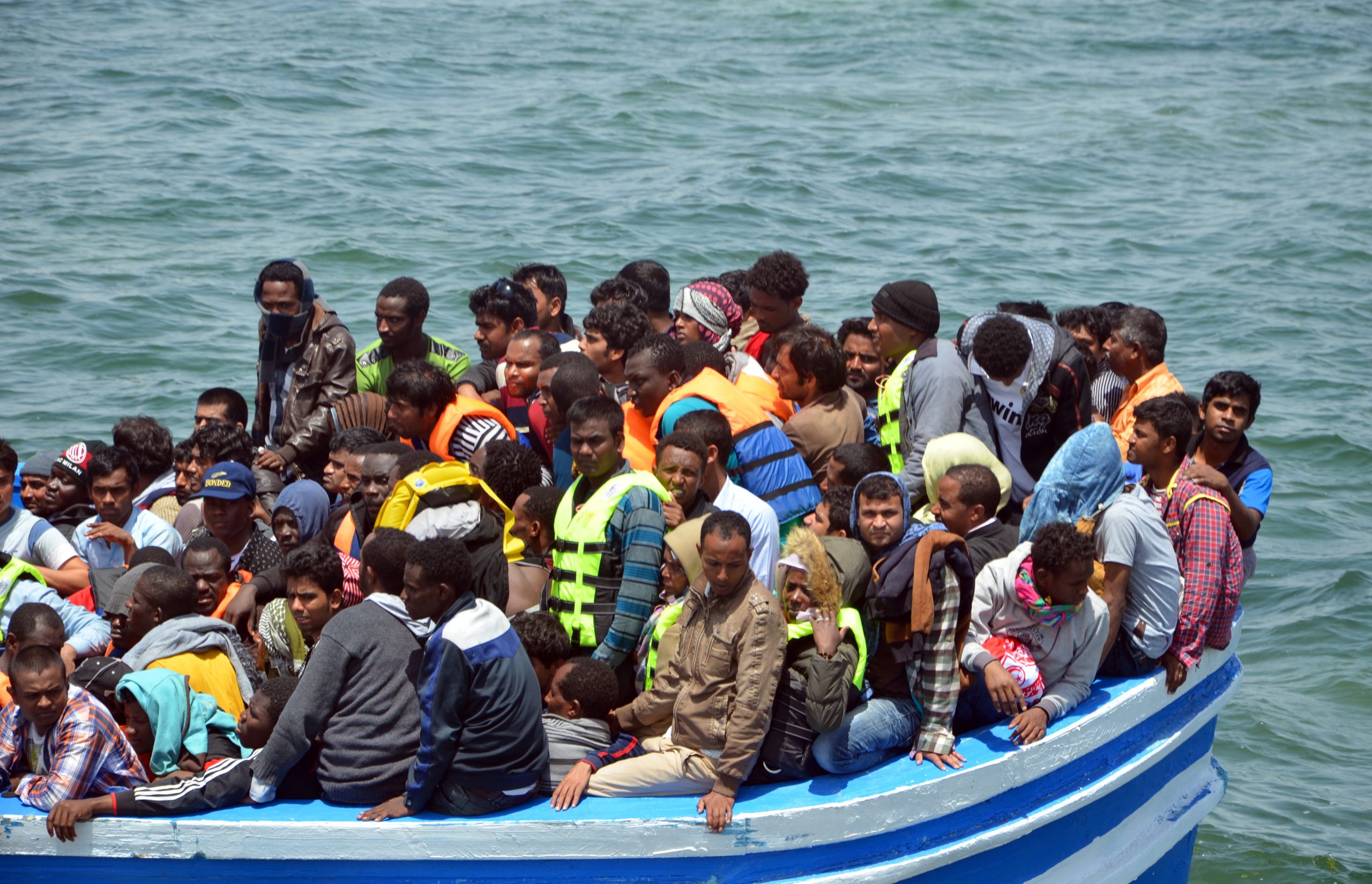 Número de migrantes mortos no Mediterrâneo aumentou mais de 27% em 2016