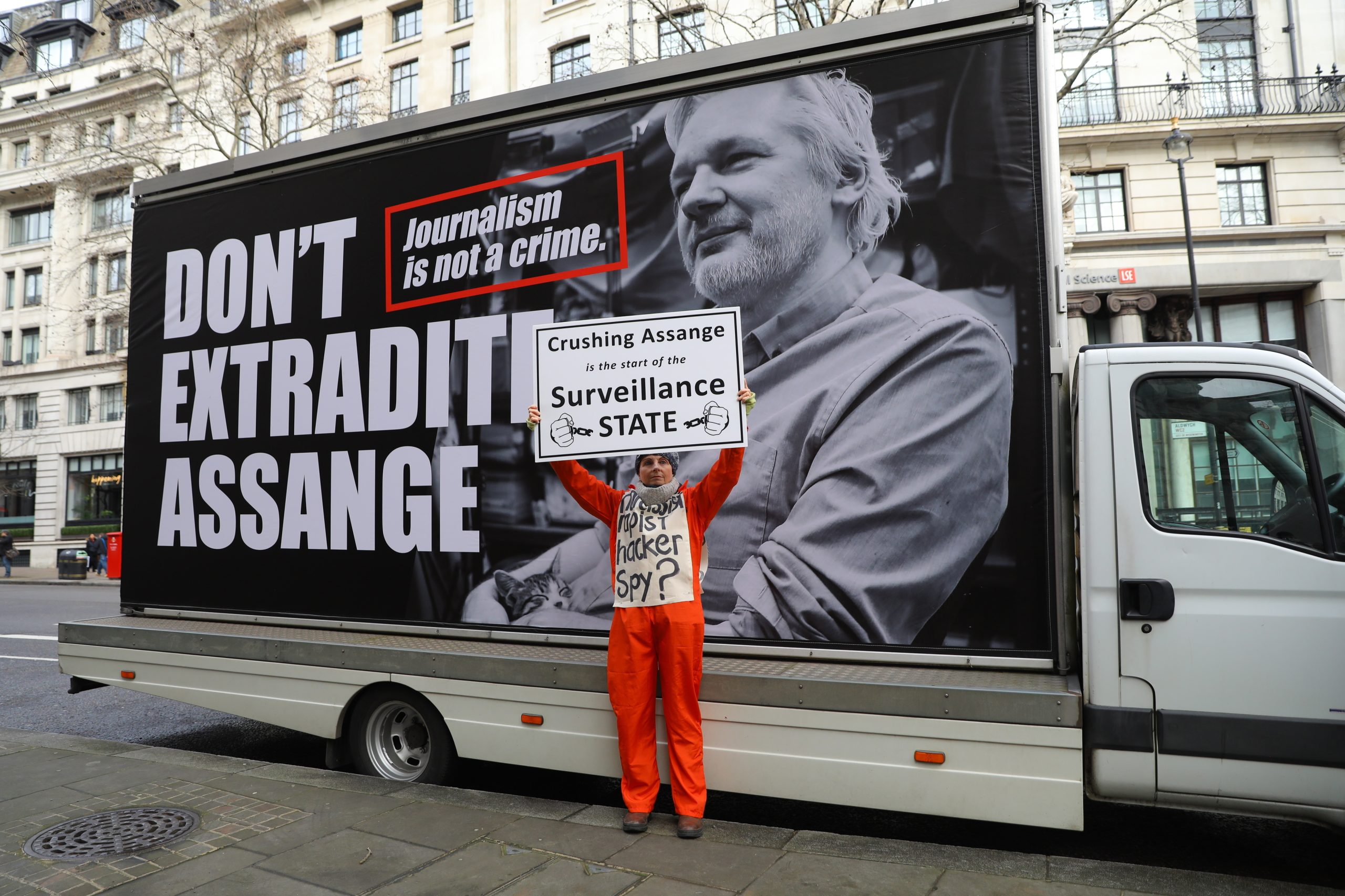 Wikileaks: EUA pedem extradição de Julian Assange como um criminoso “normal”