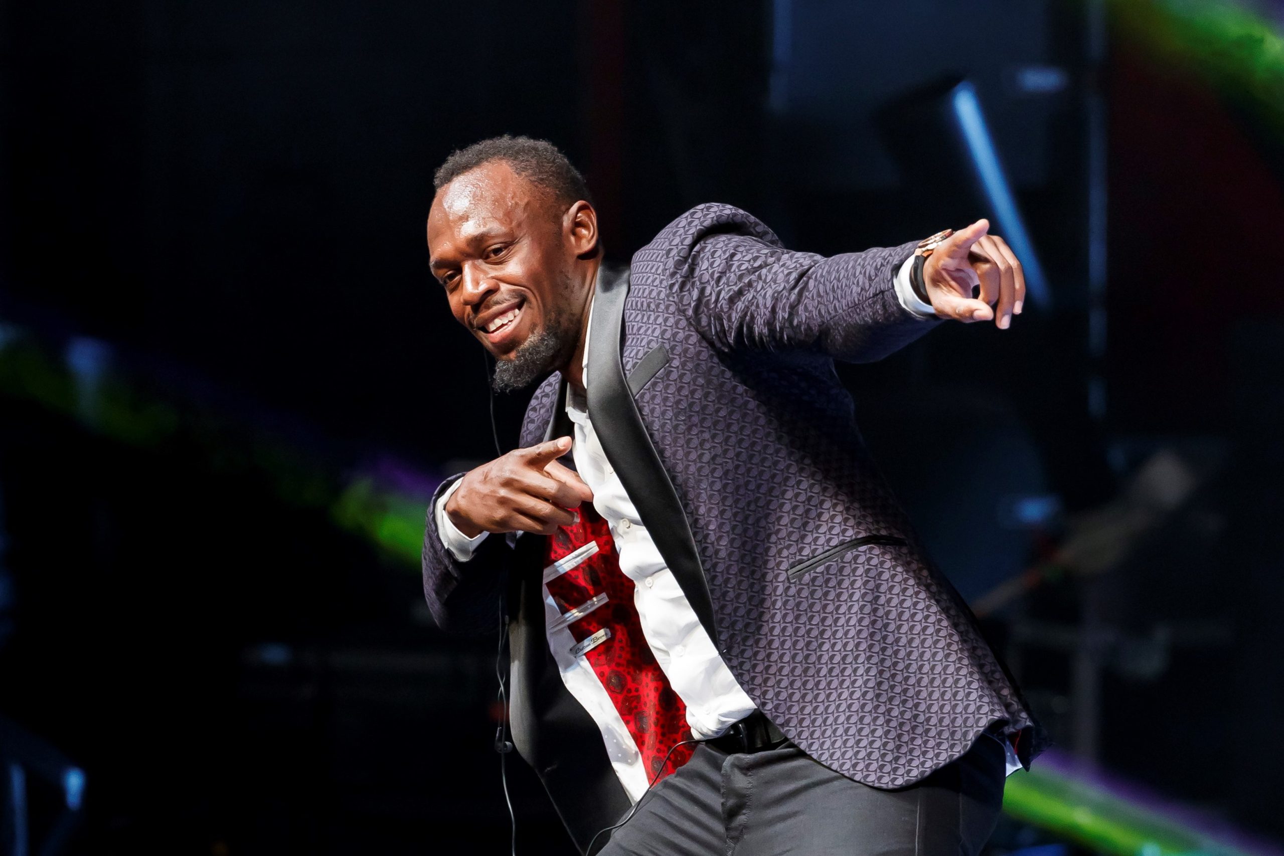 Covid-19: Usain Bolt diz que ainda aguarda resultado do teste e está em isolamento