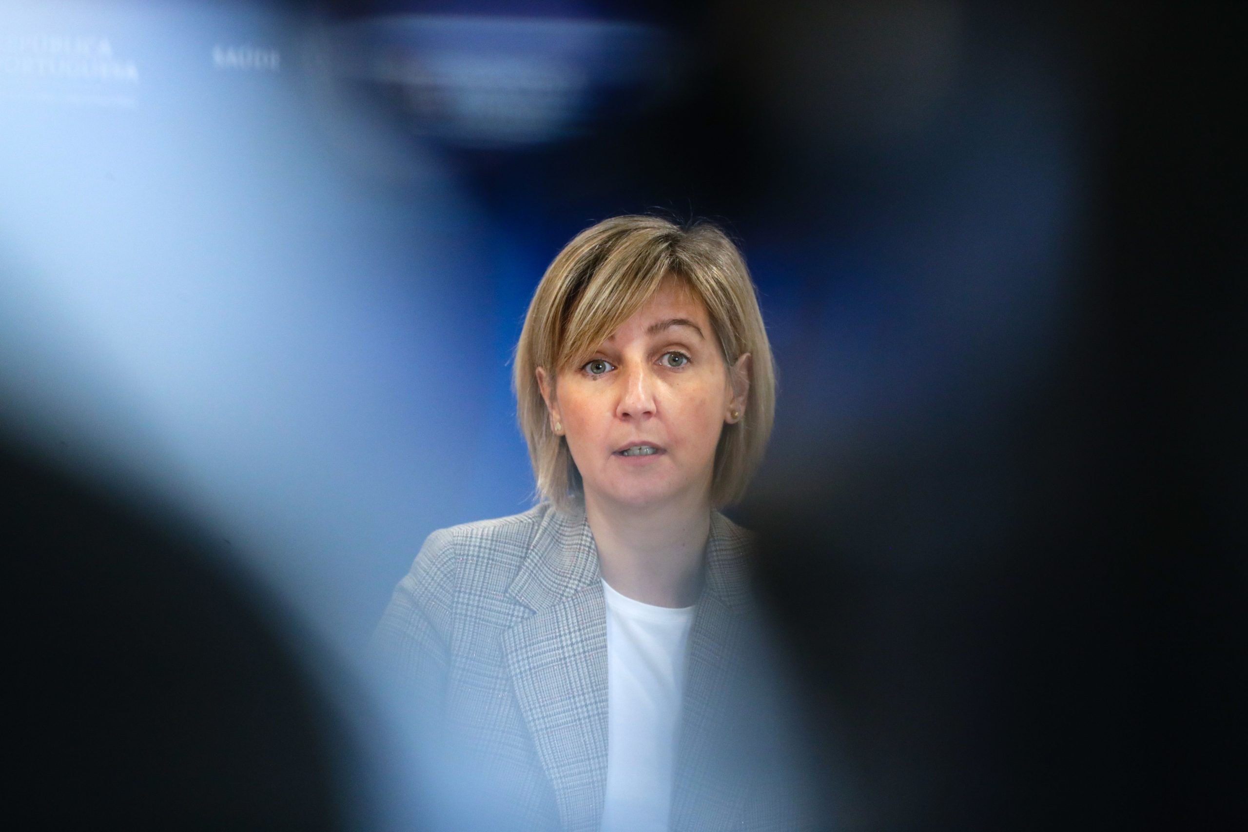 Plataformas de monitorização de contactos para travar a propagação do covid-19? “A existirem serão utilizadas em moldes a definir e em termos combinados”