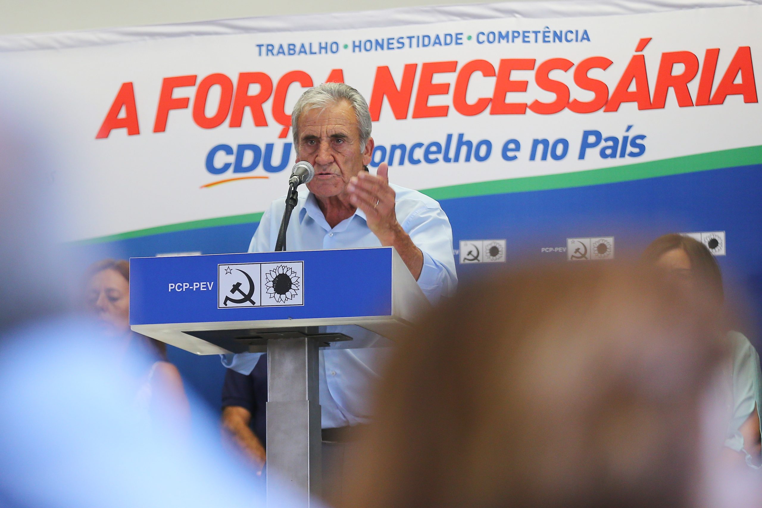PCP convoca comité central para terça-feira para analisar autárquicas e orçamento