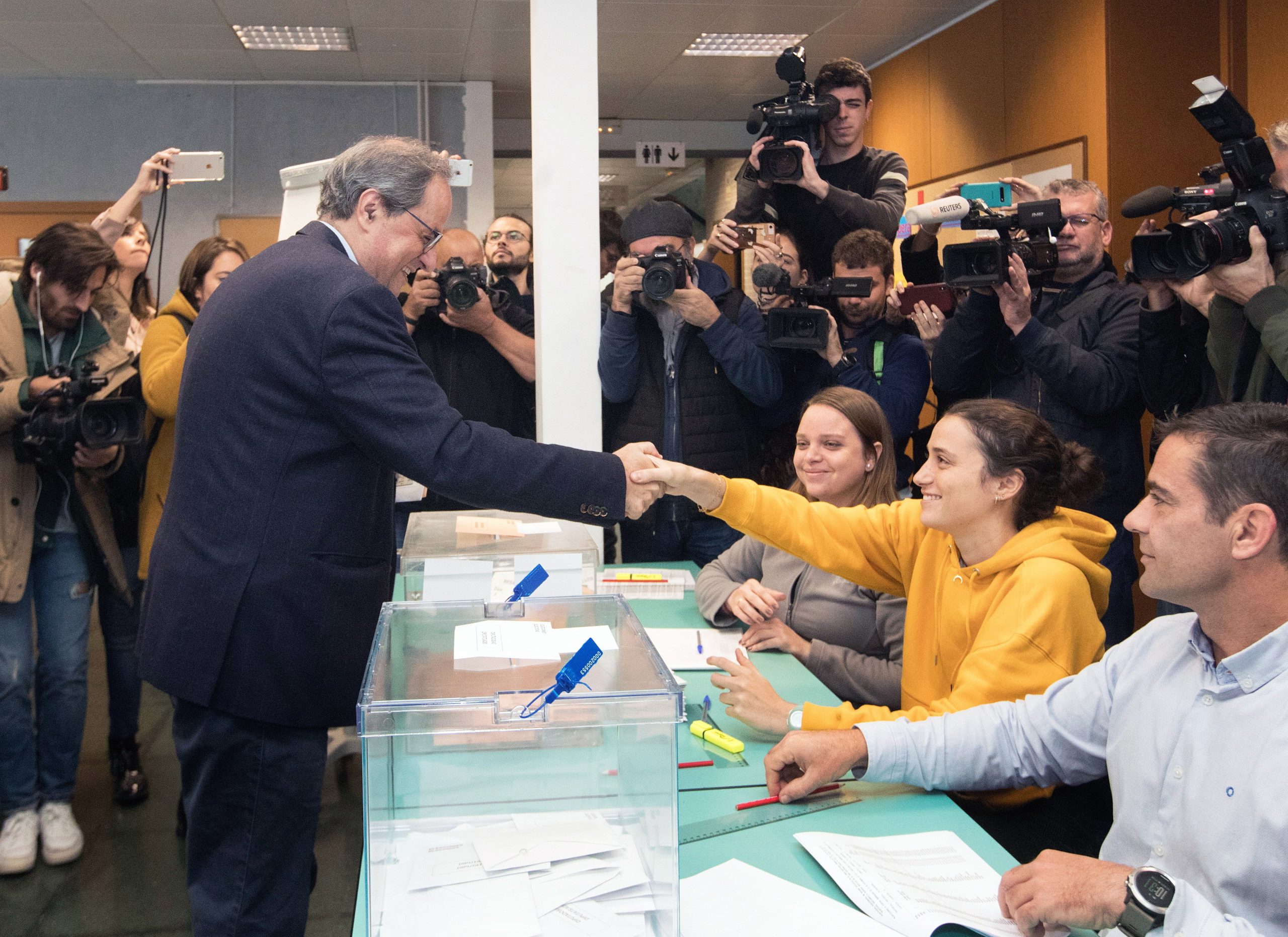 “As urnas, os votos. Este é o nosso terreno de jogo”. Presidente do Governo da Catalunha pede grande votação