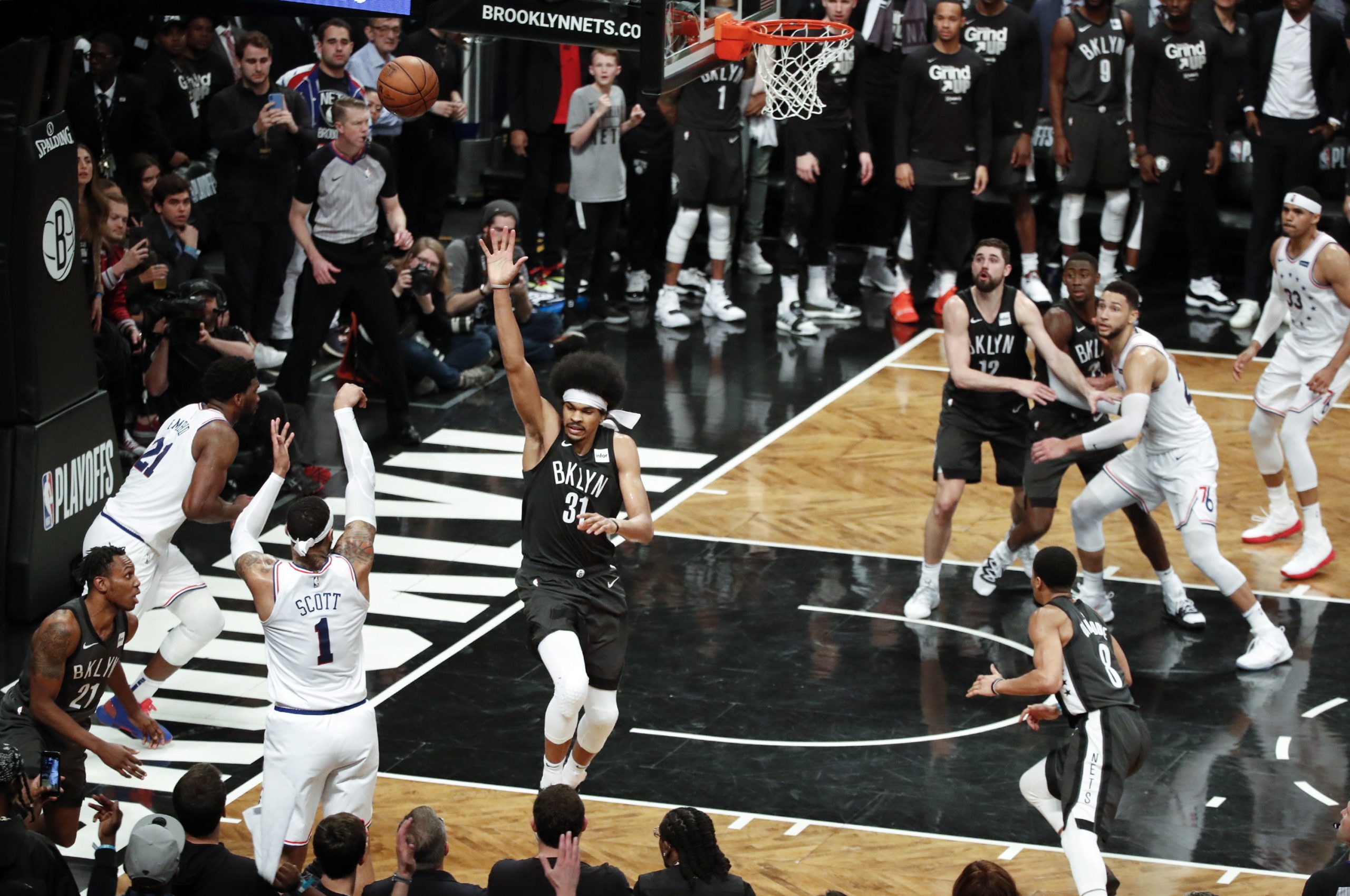 Raptors, 76ers e Blazers nas meias-finais de conferência da NBA