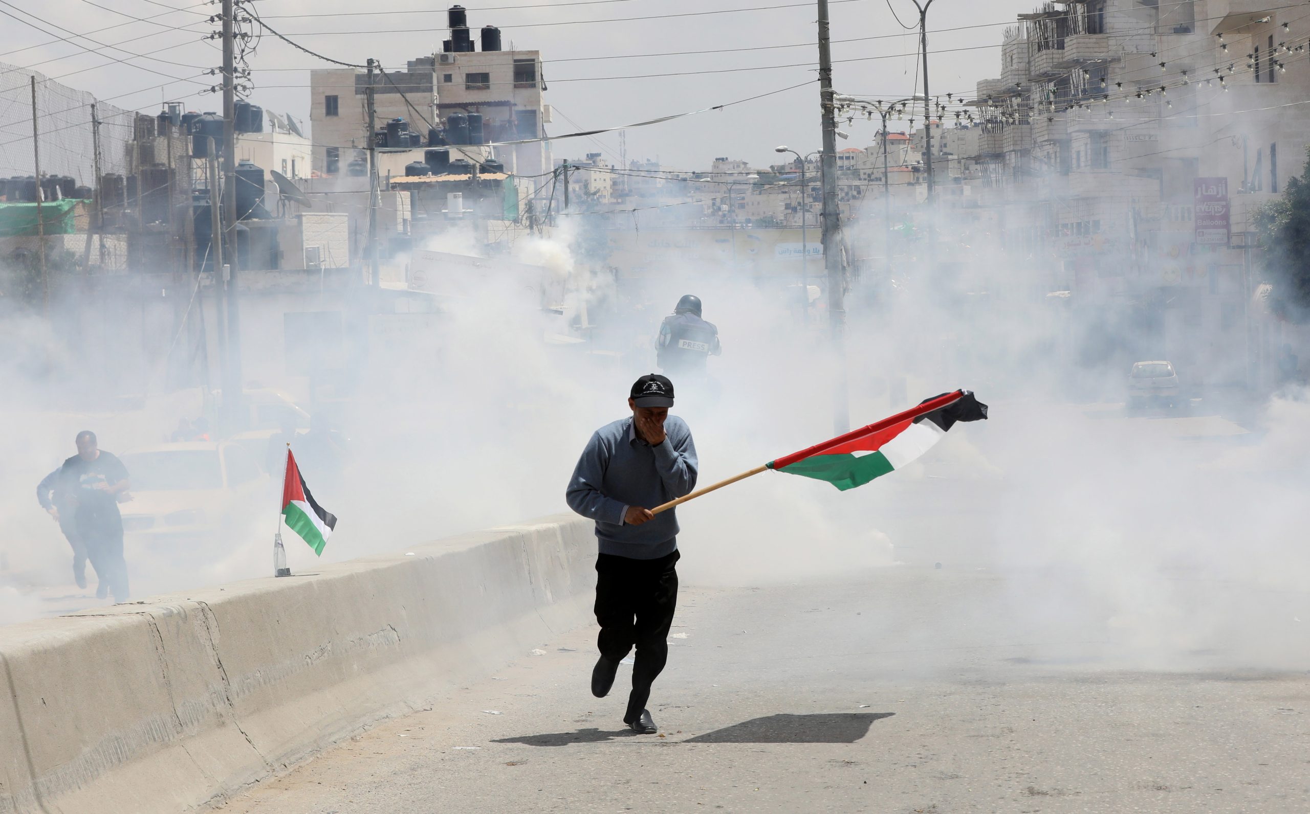 Palestiniano morto a tiro por soldado israelita por lhe ter lançado pedras
