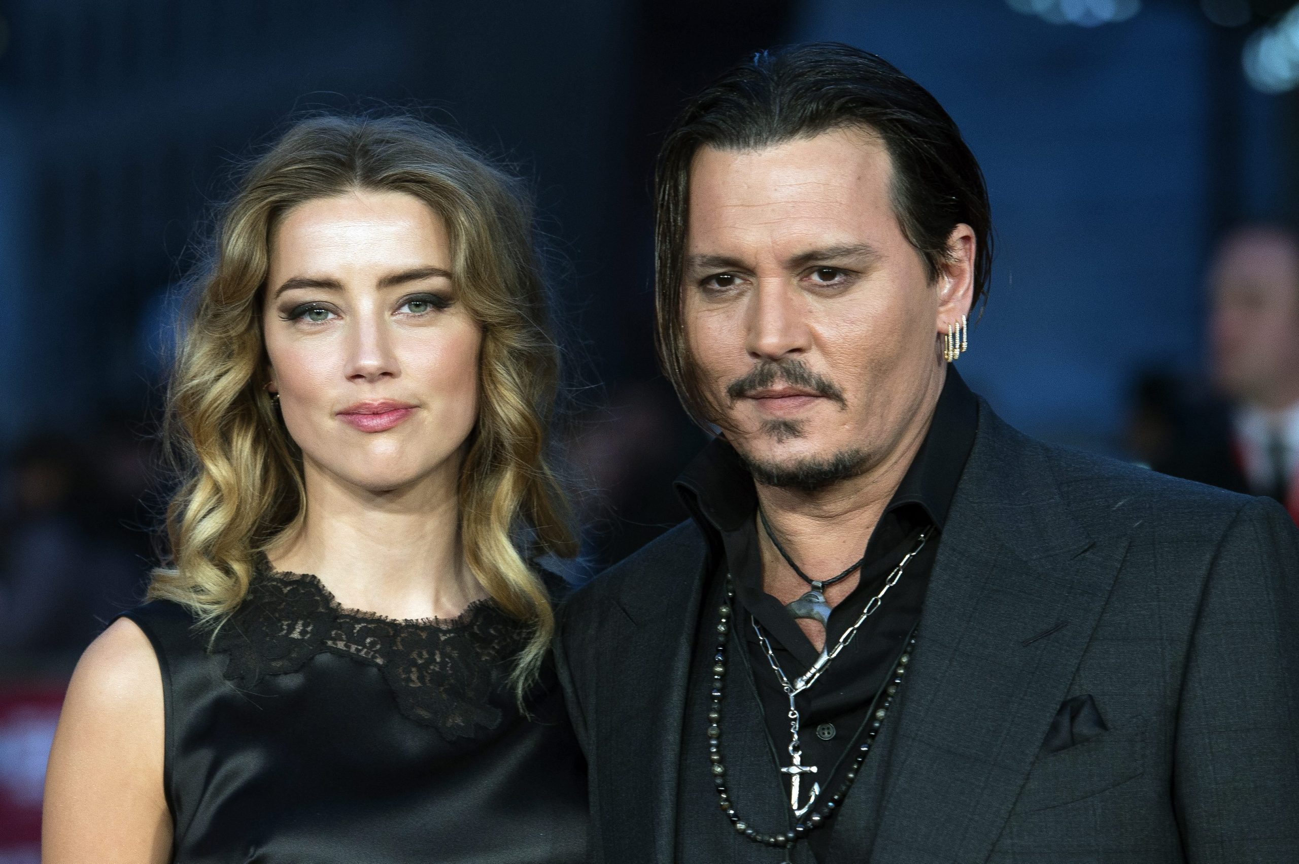 Johnny Depp e Amber Heard regressam aos tribunais. A causa? Difamação