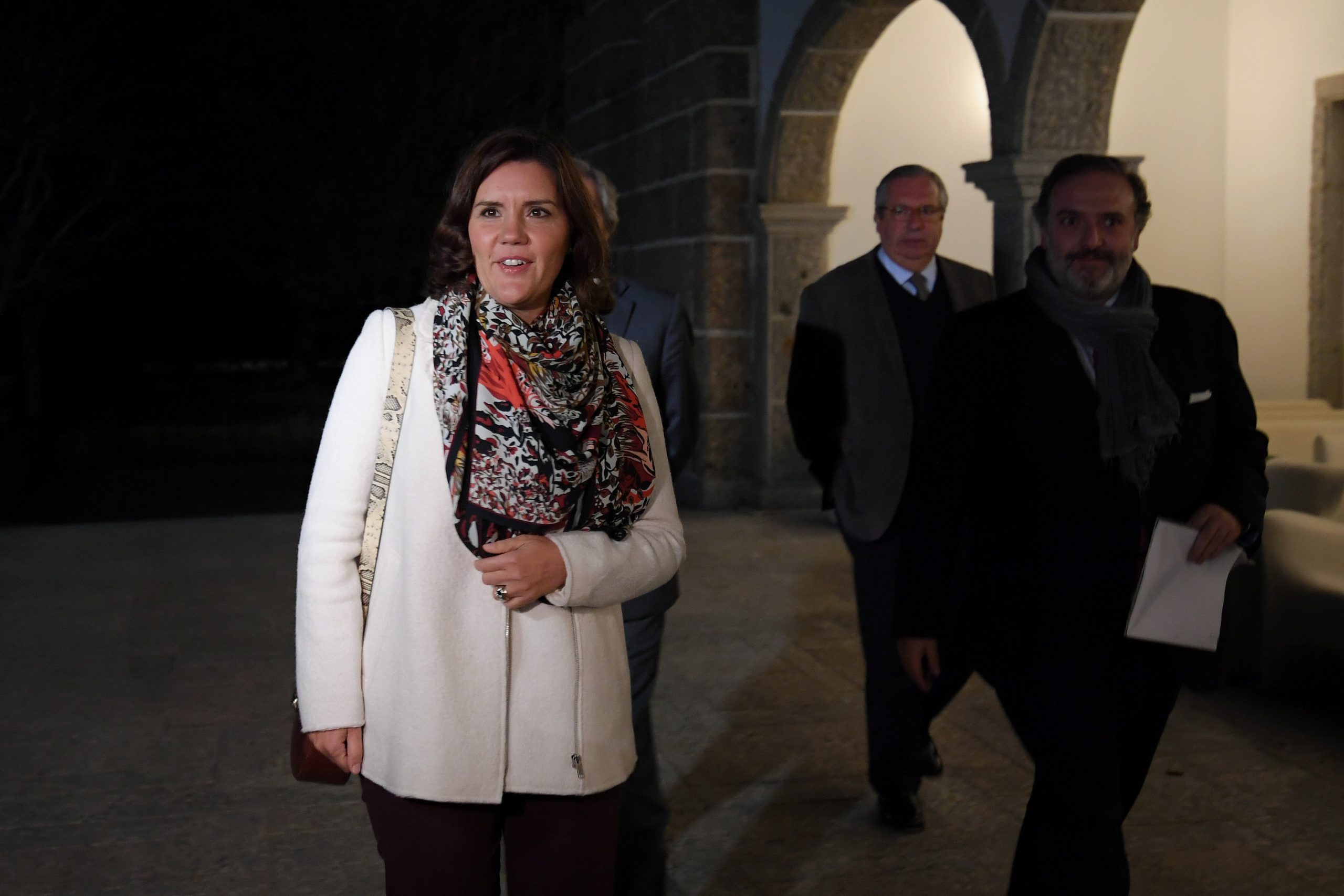 Eurogrupo: Cristas diz que opinião do CDS-PP sobre Centeno não muda com a candidatura